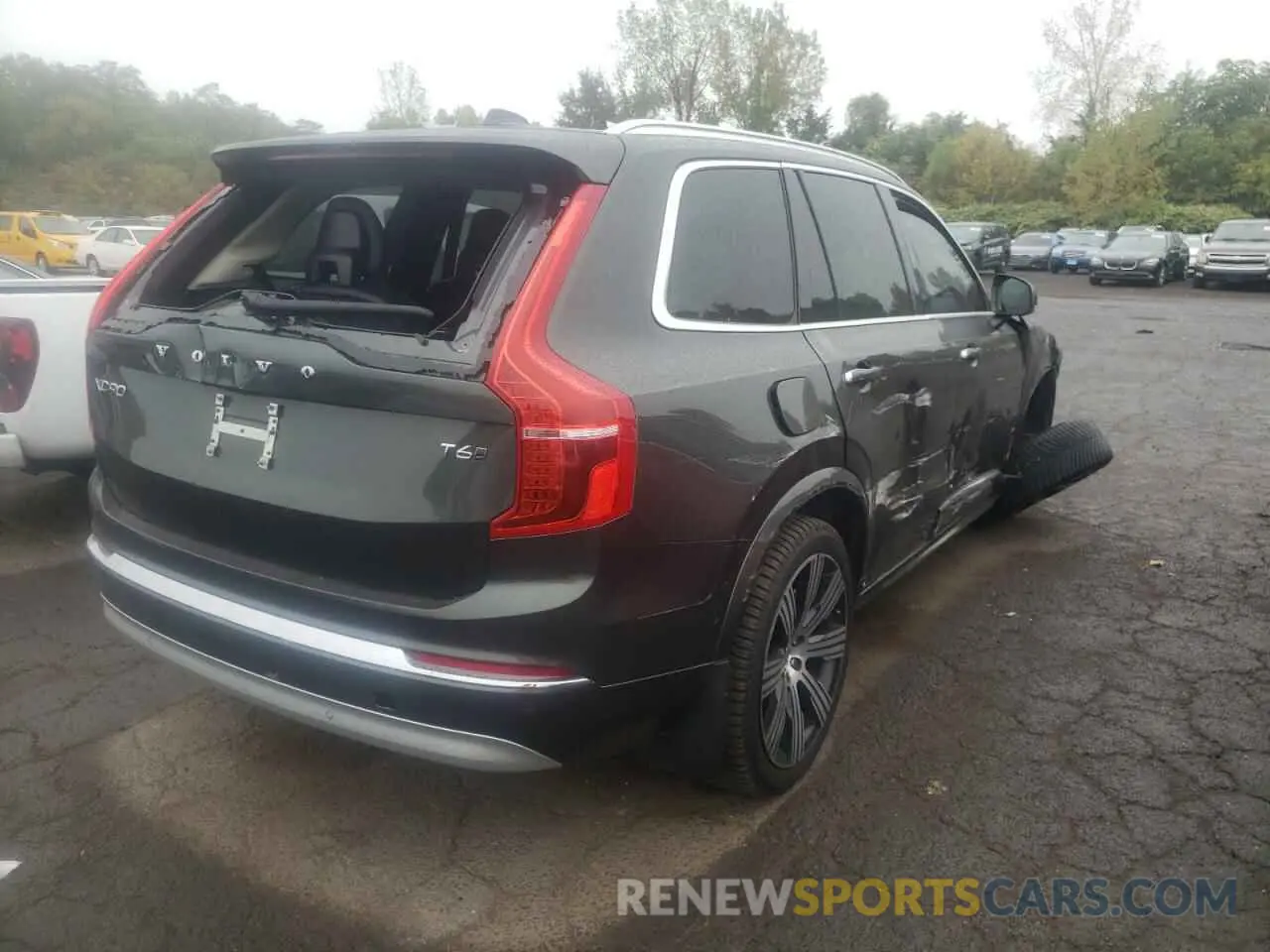 3 Photograph of a damaged car YV4A221L3N1777824 VOLVO XC90 2022
