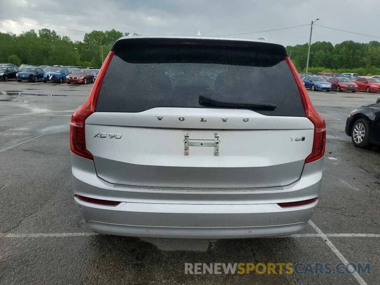 6 Photograph of a damaged car YV4A22PK3N1804986 VOLVO XC90 2022