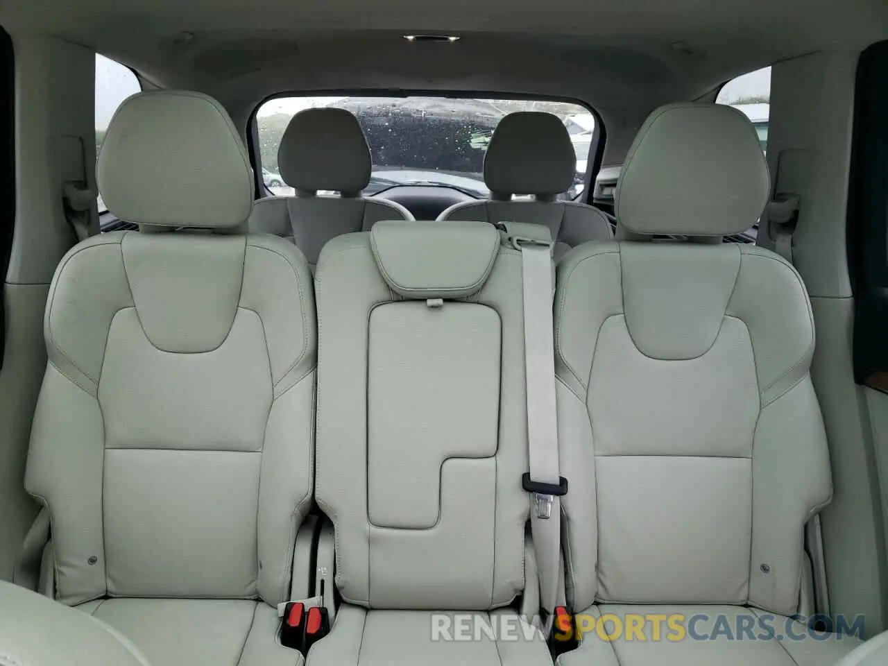 10 Photograph of a damaged car YV4A22PK5N1785261 VOLVO XC90 2022