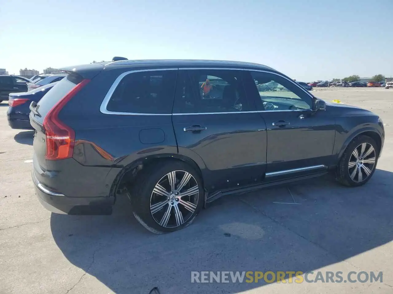 3 Фотография поврежденного автомобиля YV4A22PL0N1864281 VOLVO XC90 2022