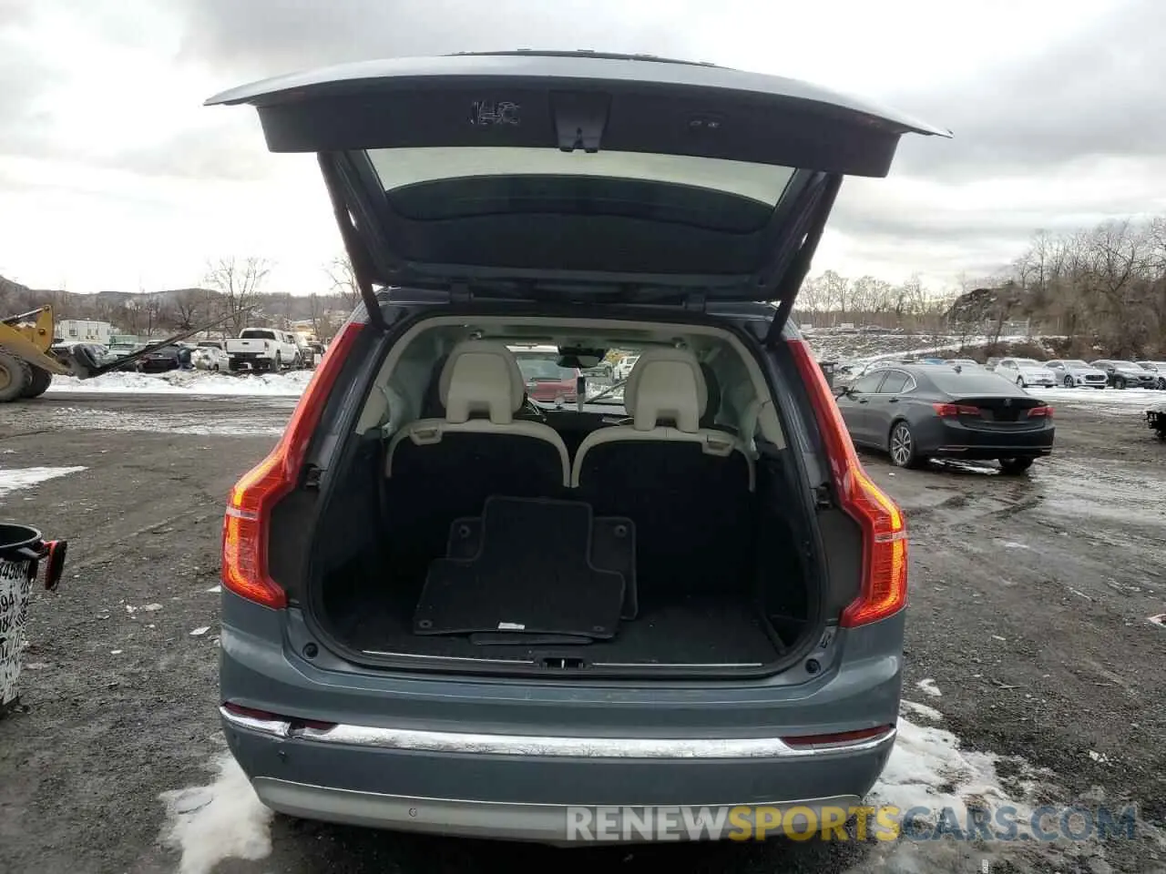 6 Фотография поврежденного автомобиля YV4A22PL8N1871611 VOLVO XC90 2022