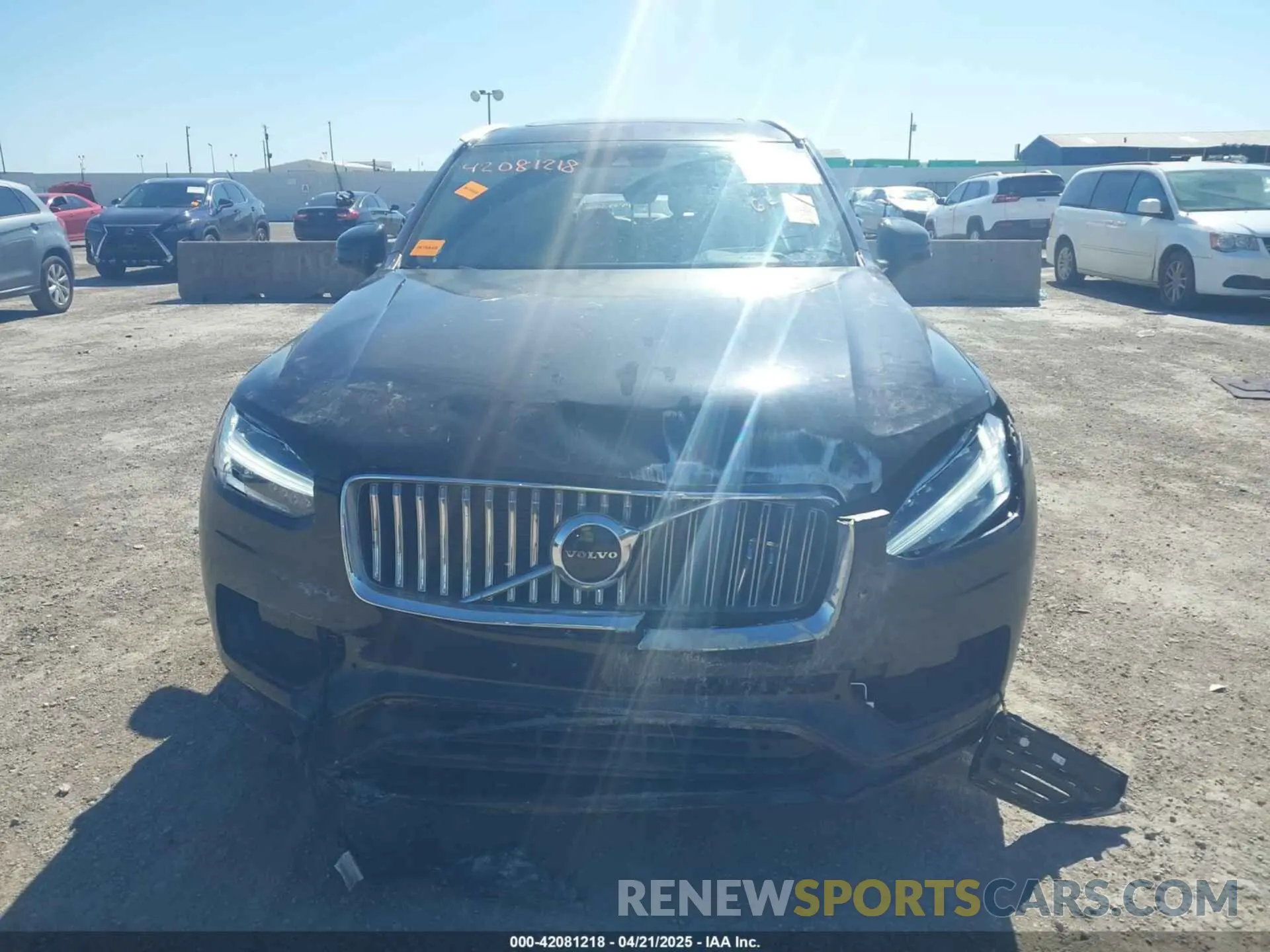 6 Фотография поврежденного автомобиля YV4A22PLXN1825701 VOLVO XC90 2022