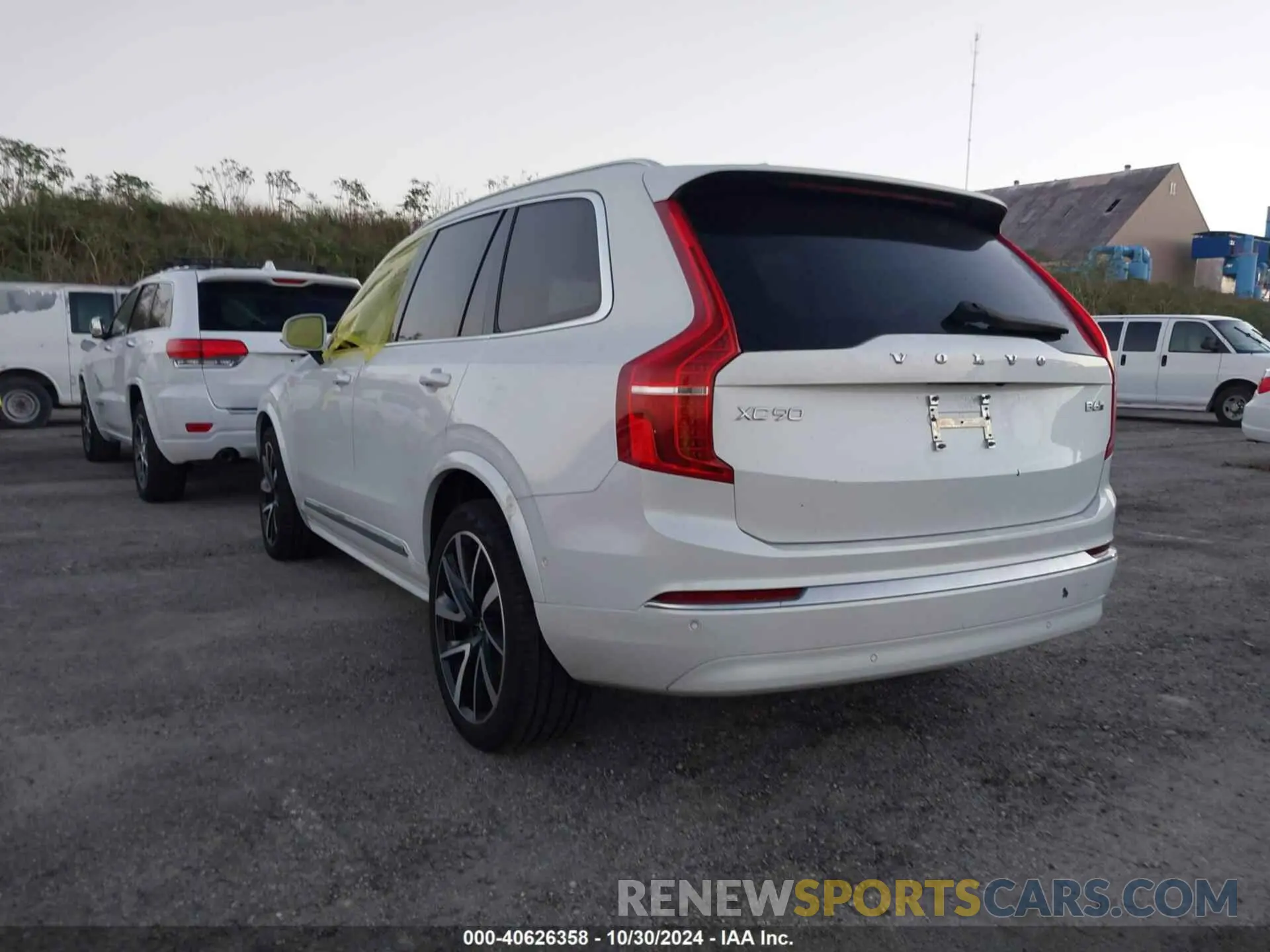3 Фотография поврежденного автомобиля YV4062PN2P1994793 VOLVO XC90 2023