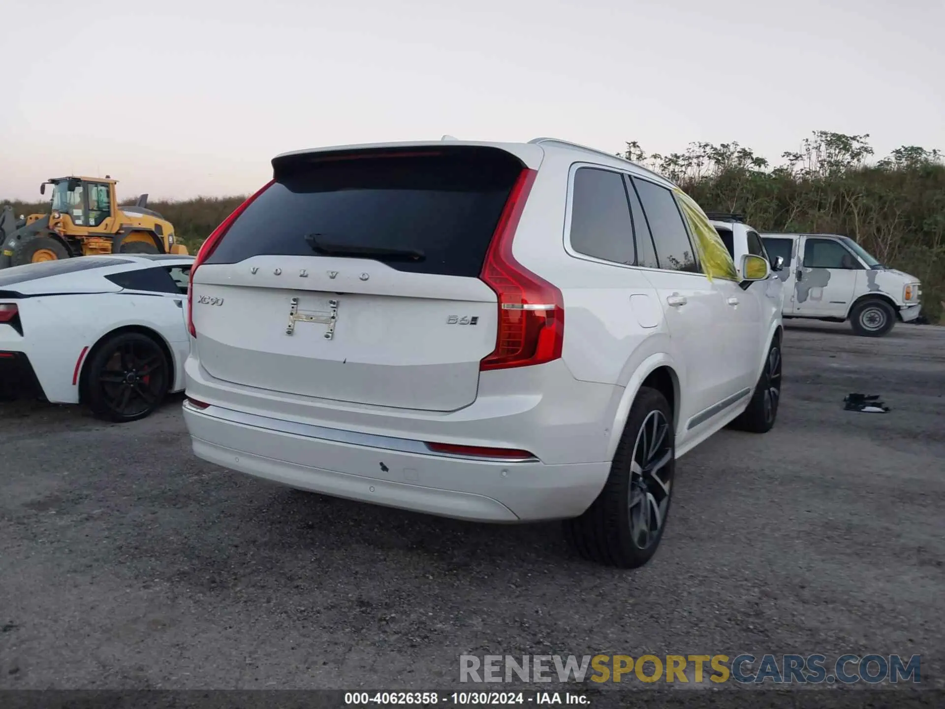 4 Фотография поврежденного автомобиля YV4062PN2P1994793 VOLVO XC90 2023