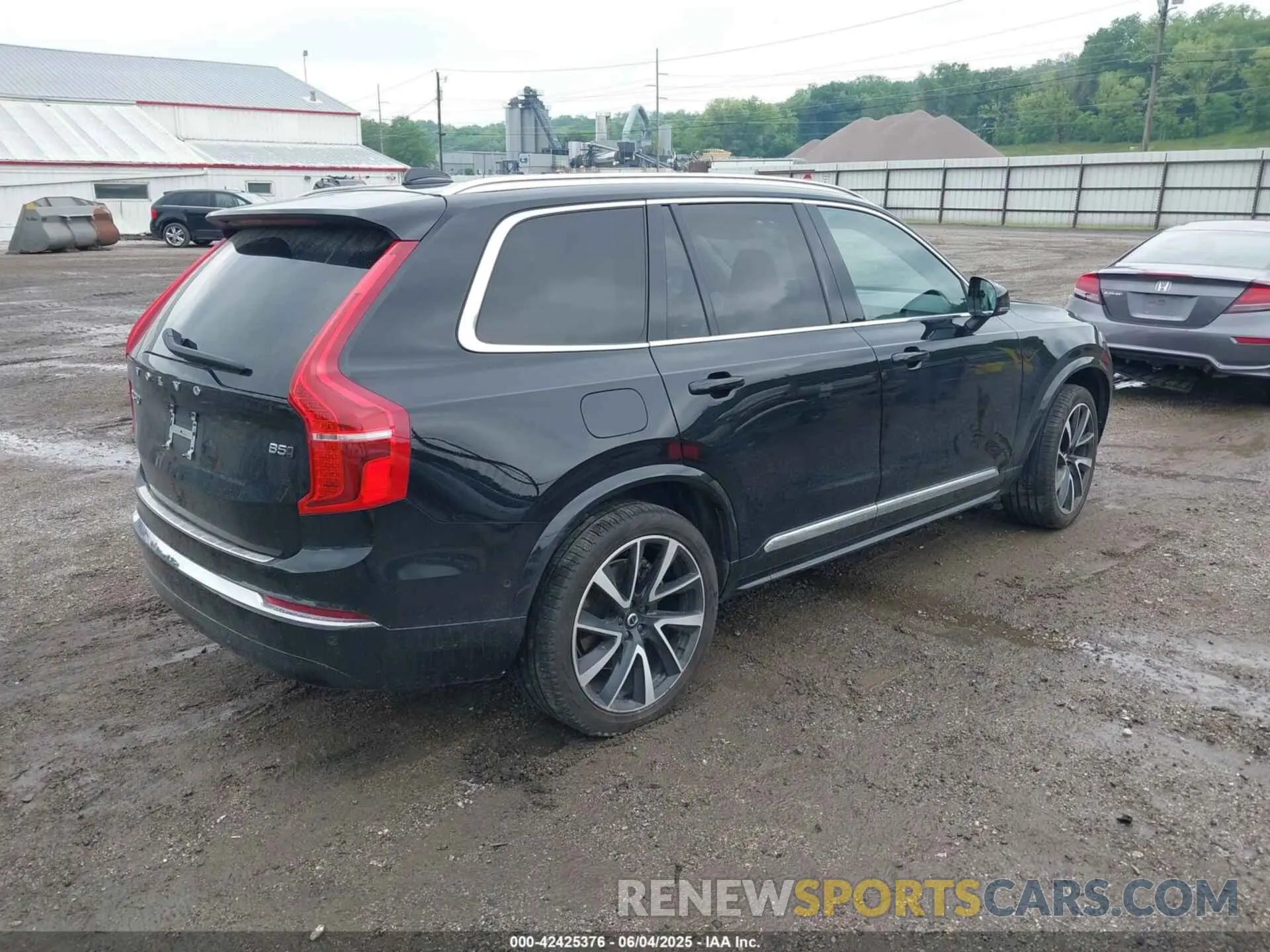 4 Фотография поврежденного автомобиля YV4L12PN0P1910689 VOLVO XC90 2023