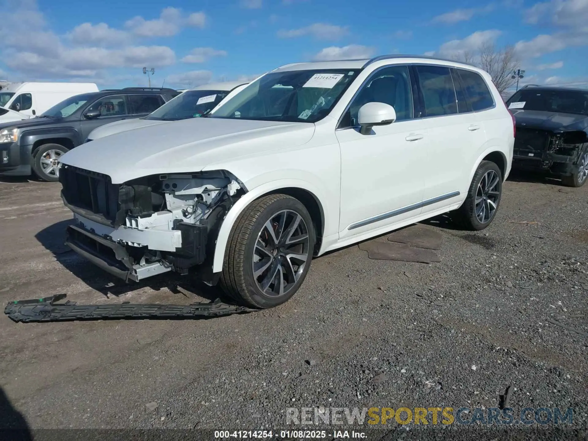 2 Photograph of a damaged car YV4L12PN6P1965650 VOLVO XC90 2023