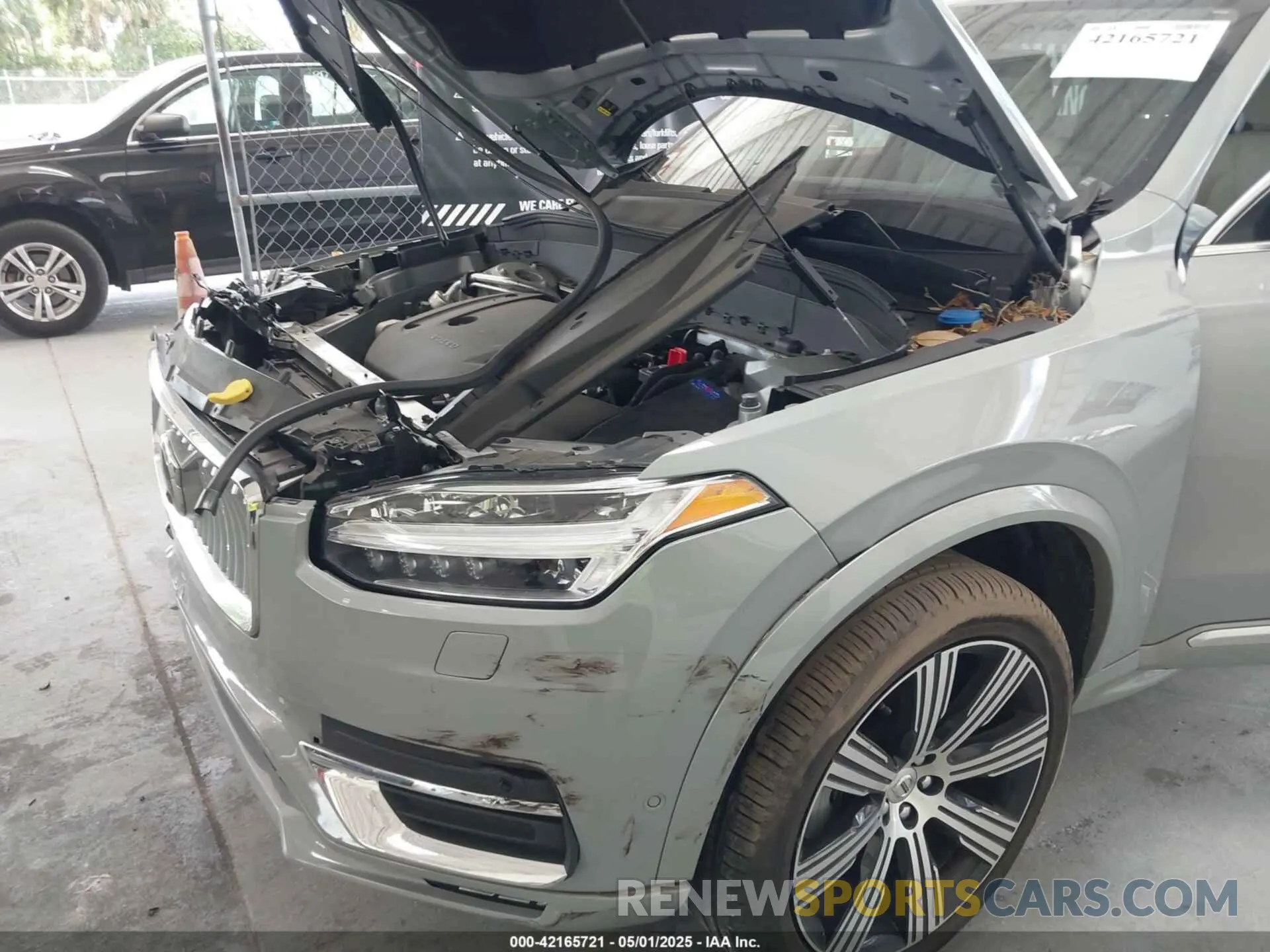 6 Фотография поврежденного автомобиля YV4062JEXR1201106 VOLVO XC90 2024