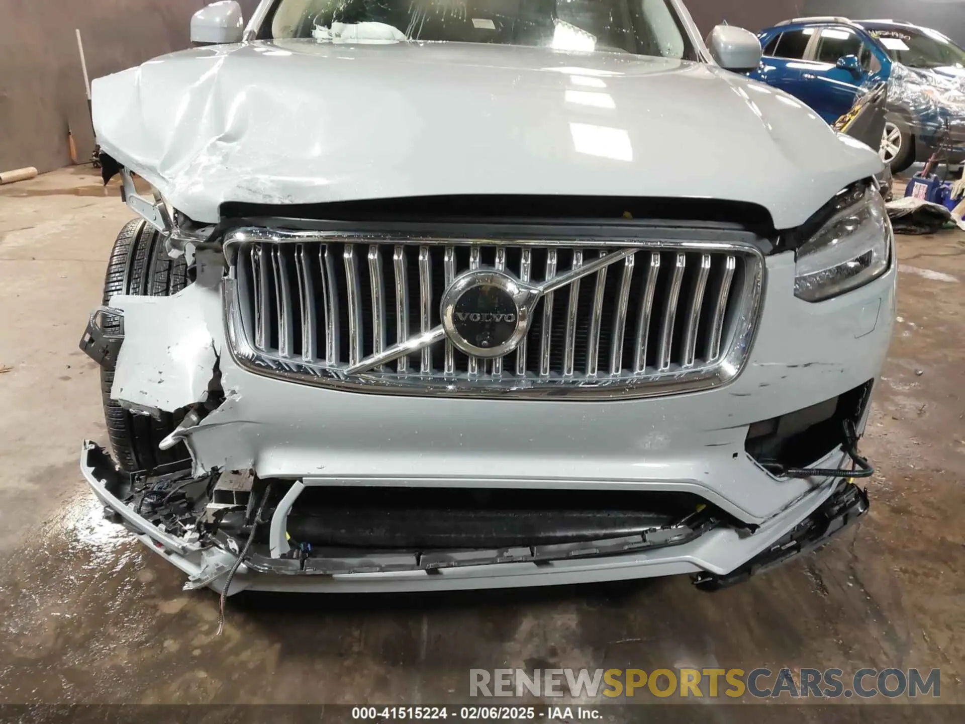 6 Photograph of a damaged car YV4062PE3R1190313 VOLVO XC90 2024