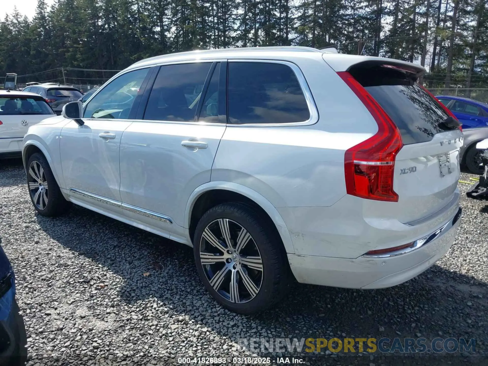 3 Фотография поврежденного автомобиля YV4062PF8R1178831 VOLVO XC90 2024
