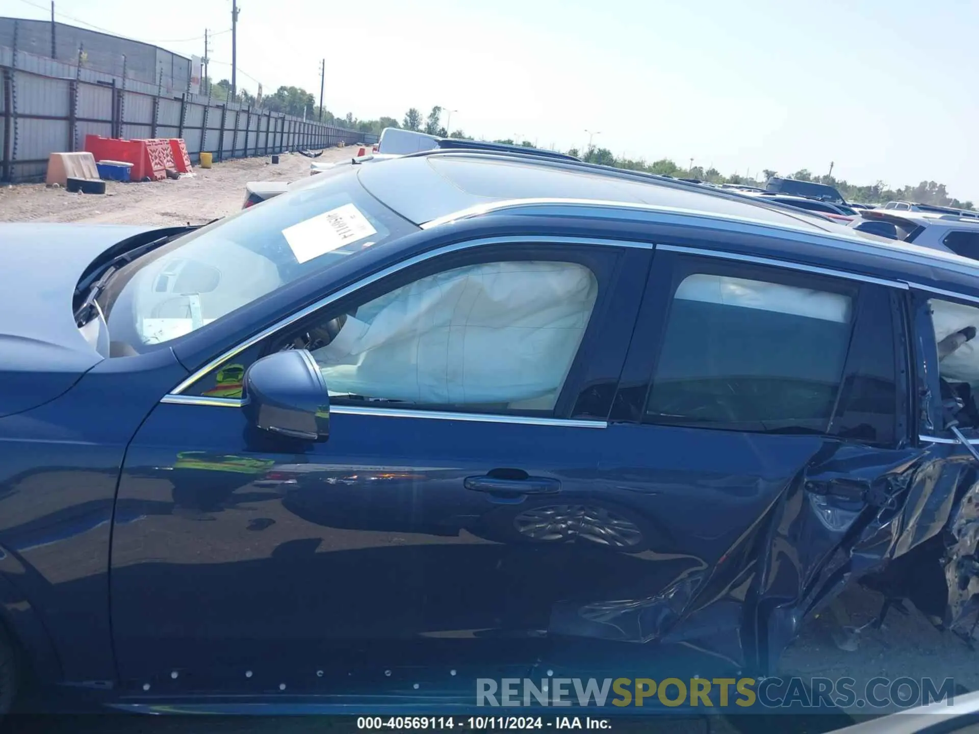 15 Photograph of a damaged car YV4L12PE7R1150571 VOLVO XC90 2024