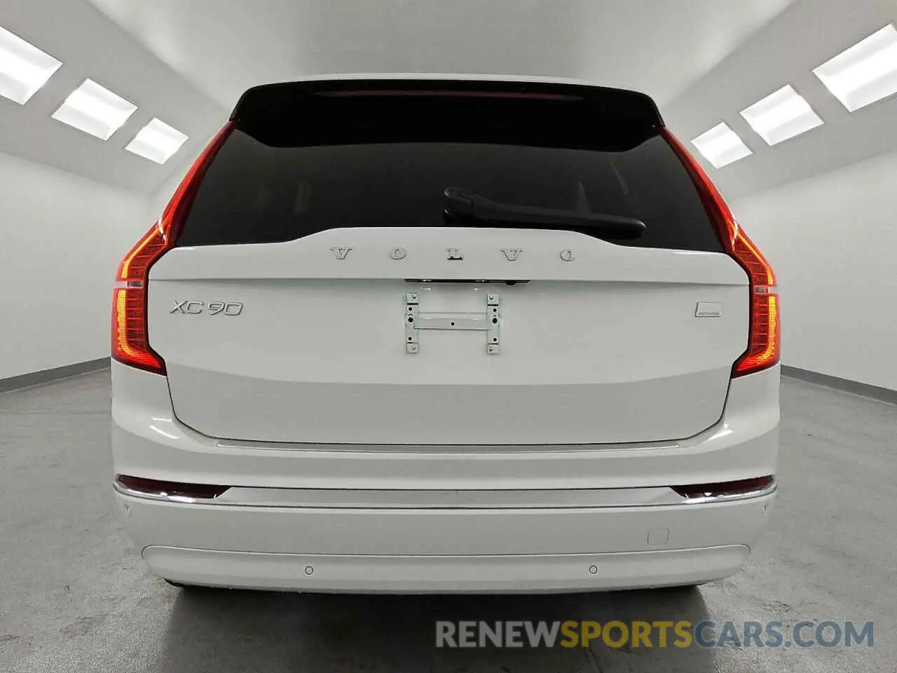 6 Фотография поврежденного автомобиля YV4H60CK6R1257389 VOLVO XC90 CORE 2024