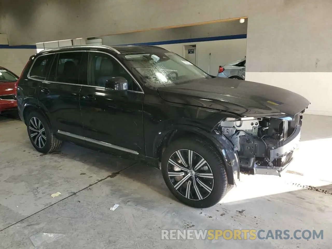 4 Photograph of a damaged car YV4M12PJ6S1337310 VOLVO XC90 CORE 2025