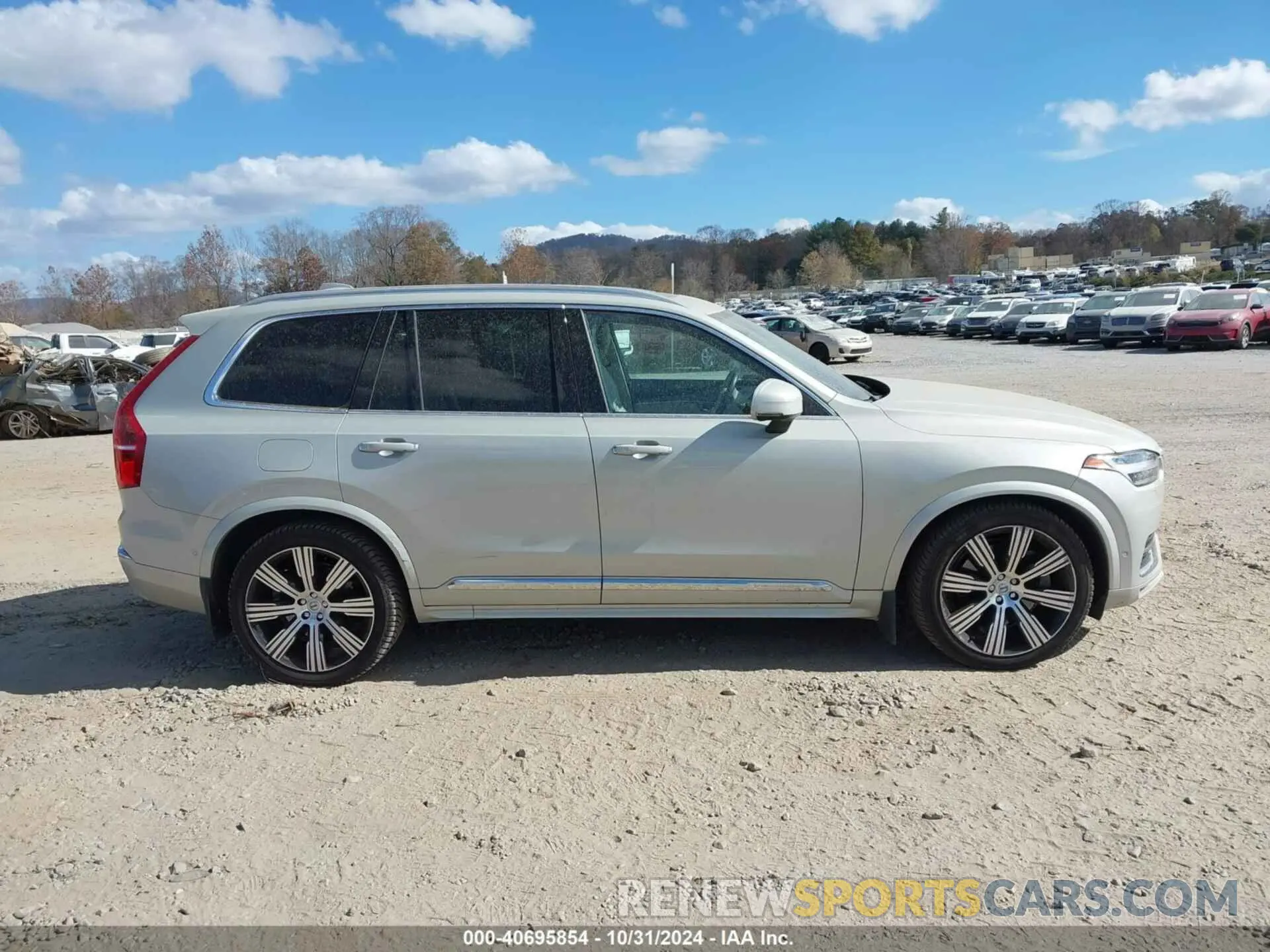 13 Фотография поврежденного автомобиля YV4BR0CL4L1595547 VOLVO XC90 HYBRID 2020