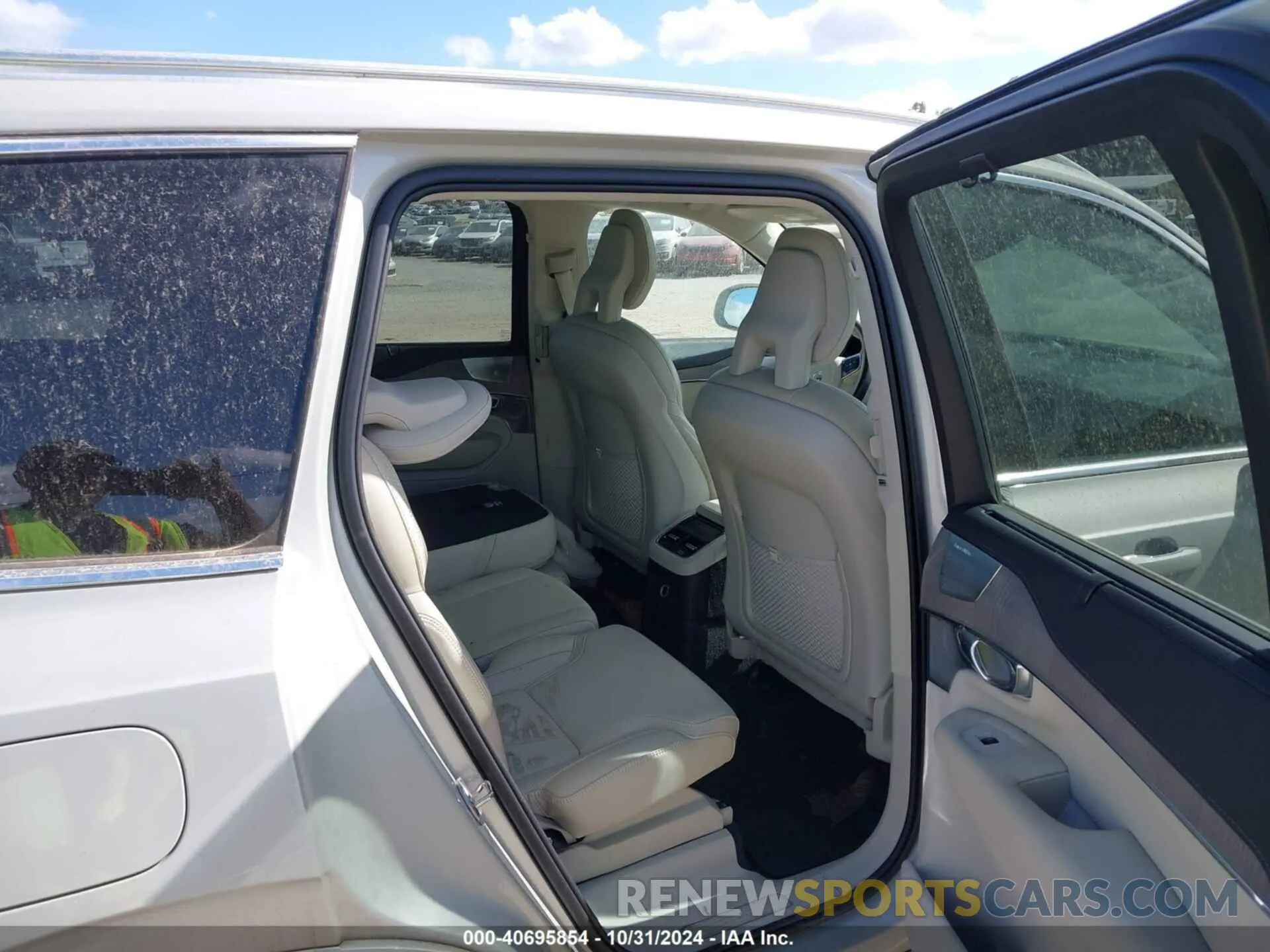 8 Фотография поврежденного автомобиля YV4BR0CL4L1595547 VOLVO XC90 HYBRID 2020