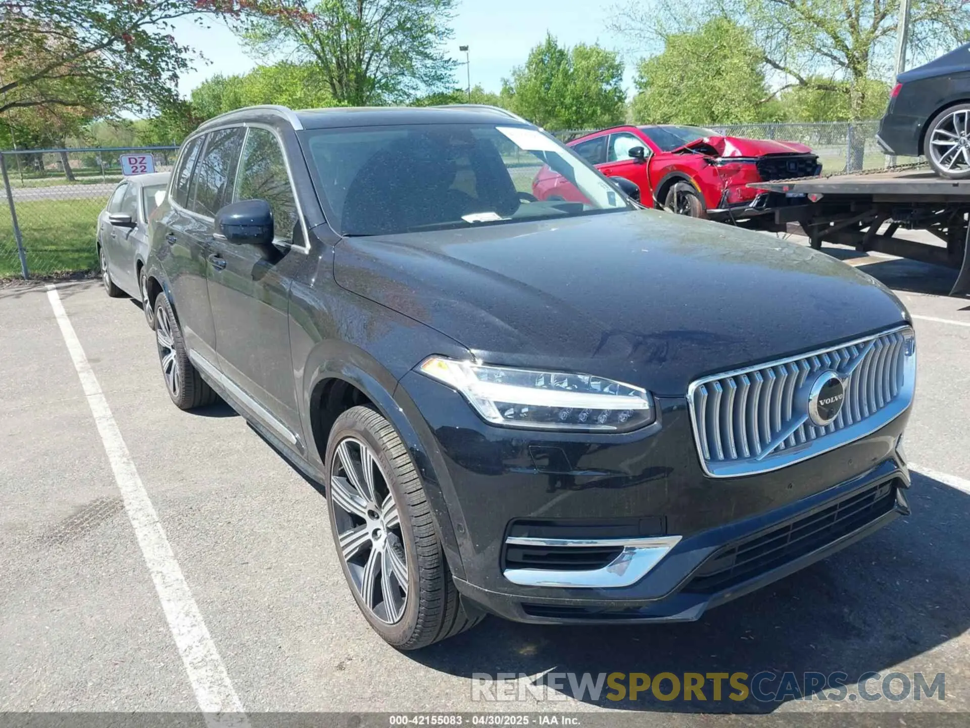 1 Фотография поврежденного автомобиля YV4H60PF4S1305975 VOLVO XC90 PLUG-IN HYBRID 2025