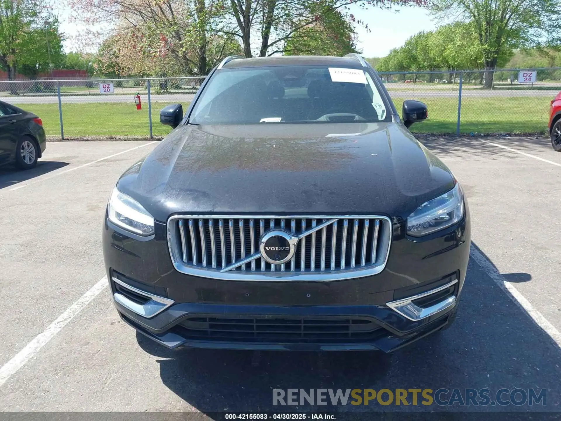 12 Фотография поврежденного автомобиля YV4H60PF4S1305975 VOLVO XC90 PLUG-IN HYBRID 2025