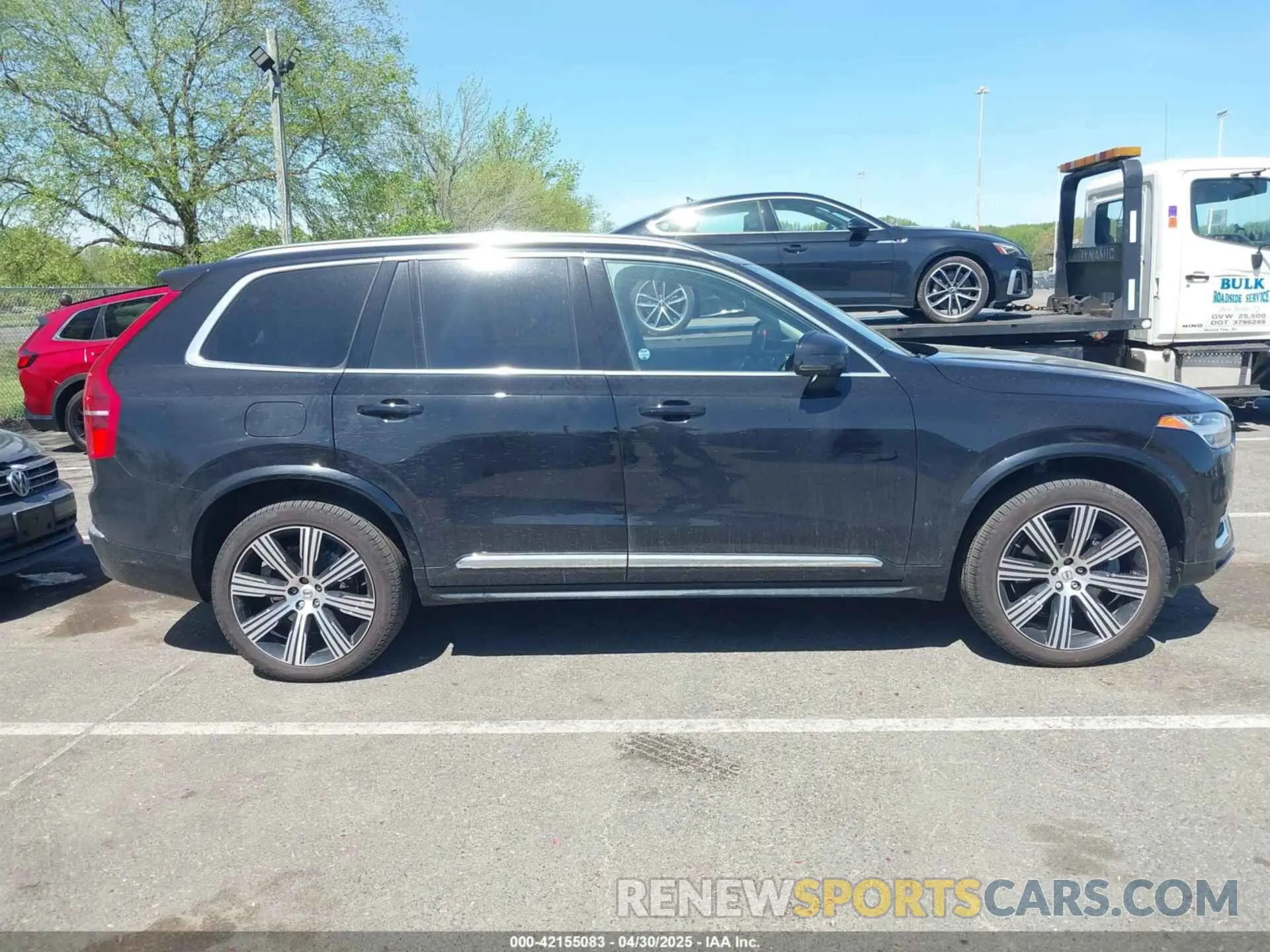 13 Фотография поврежденного автомобиля YV4H60PF4S1305975 VOLVO XC90 PLUG-IN HYBRID 2025