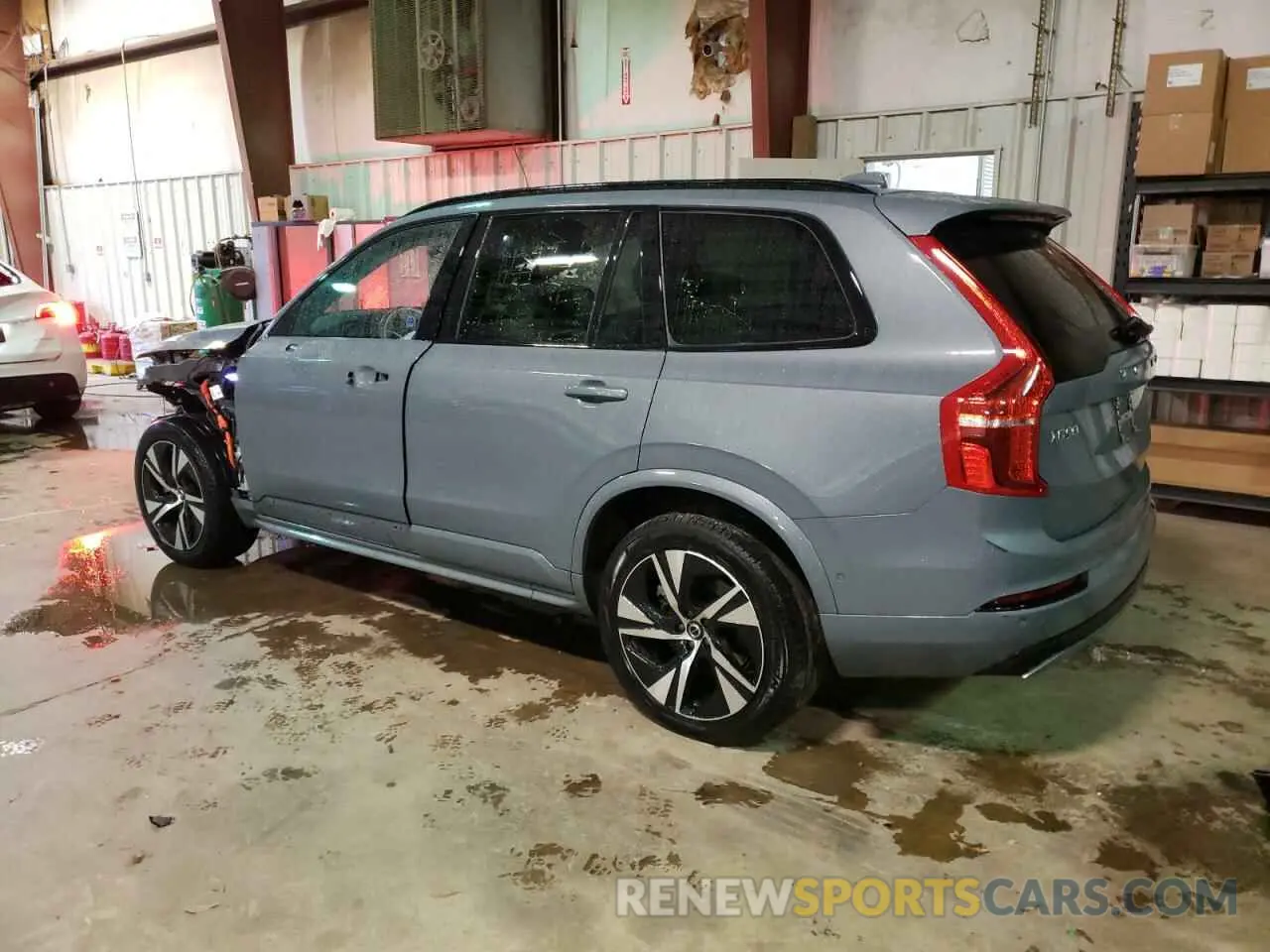 2 Photograph of a damaged car YV4H60CW9P1973753 VOLVO XC90 PLUS 2023