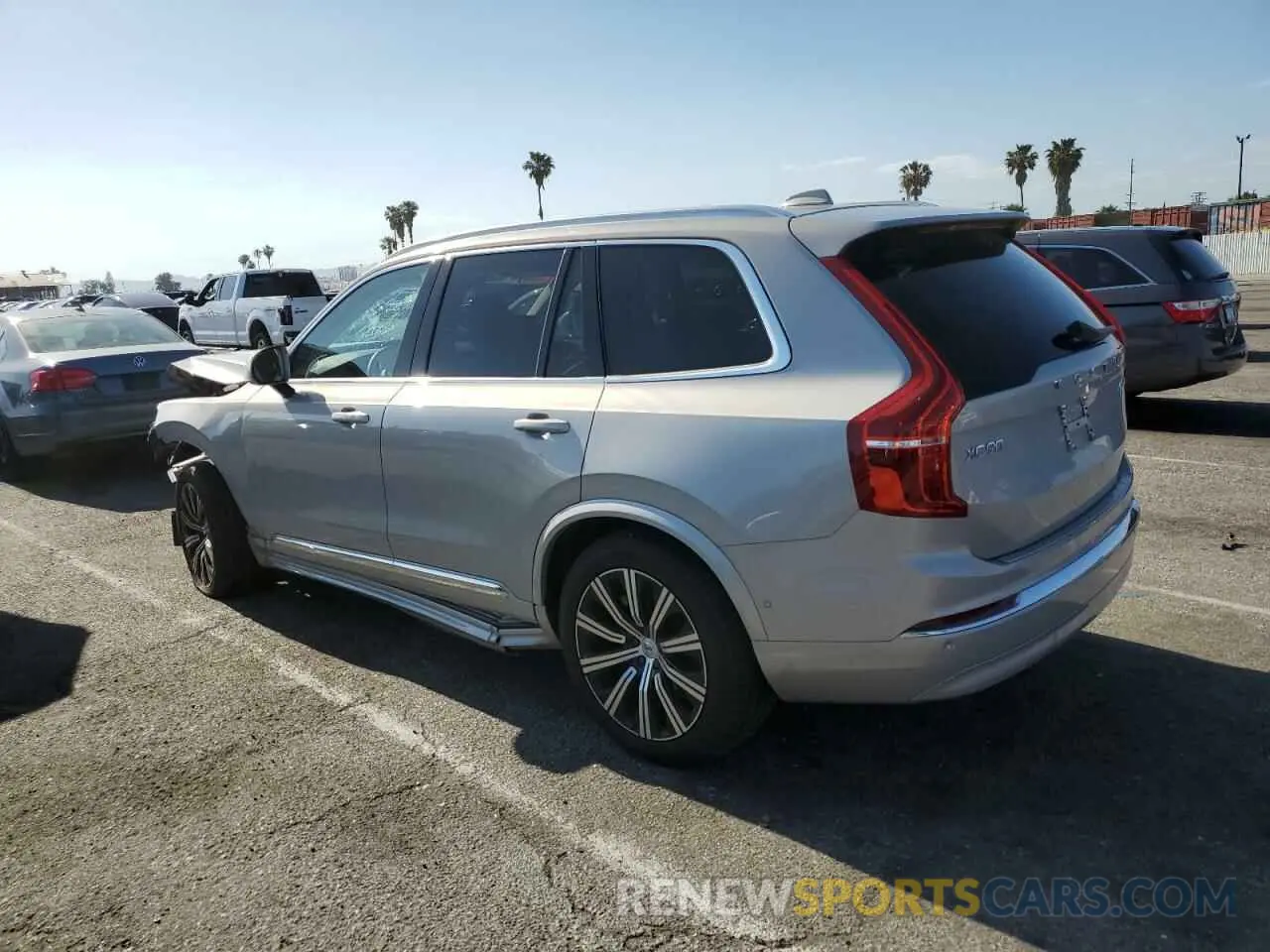 2 Фотография поврежденного автомобиля YV4L12PN8P1906325 VOLVO XC90 PLUS 2023