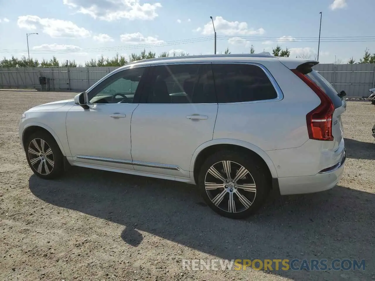 2 Фотография поврежденного автомобиля YV4062PE5R1178275 VOLVO XC90 PLUS 2024