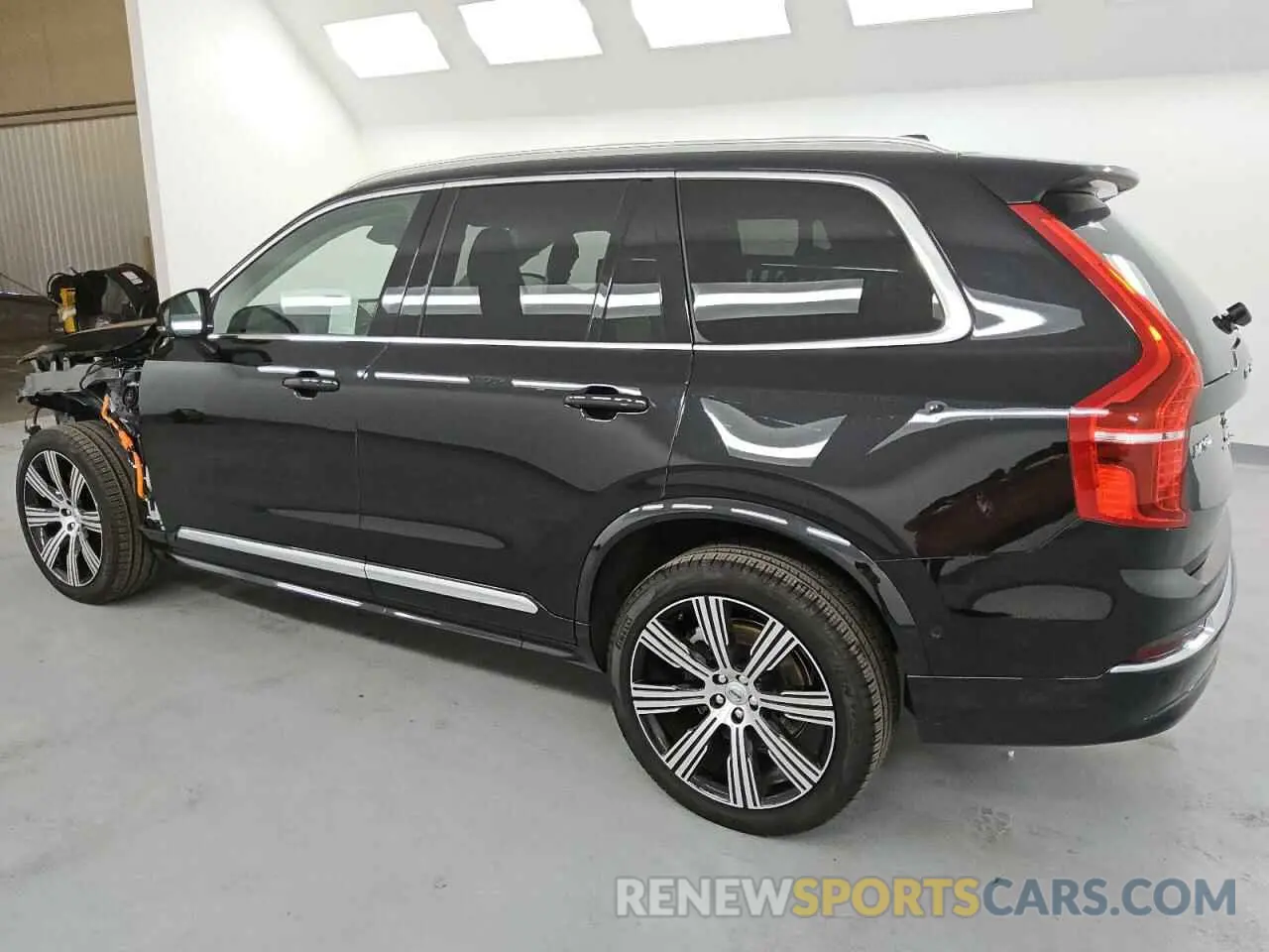 2 Photograph of a damaged car YV4H60CE4R1258471 VOLVO XC90 PLUS 2024