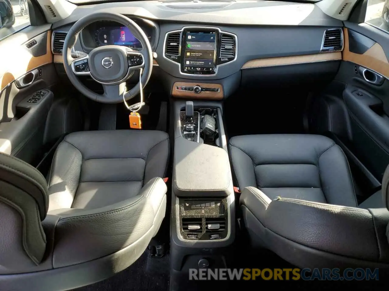 8 Фотография поврежденного автомобиля YV4H60CE7R1187864 VOLVO XC90 PLUS 2024