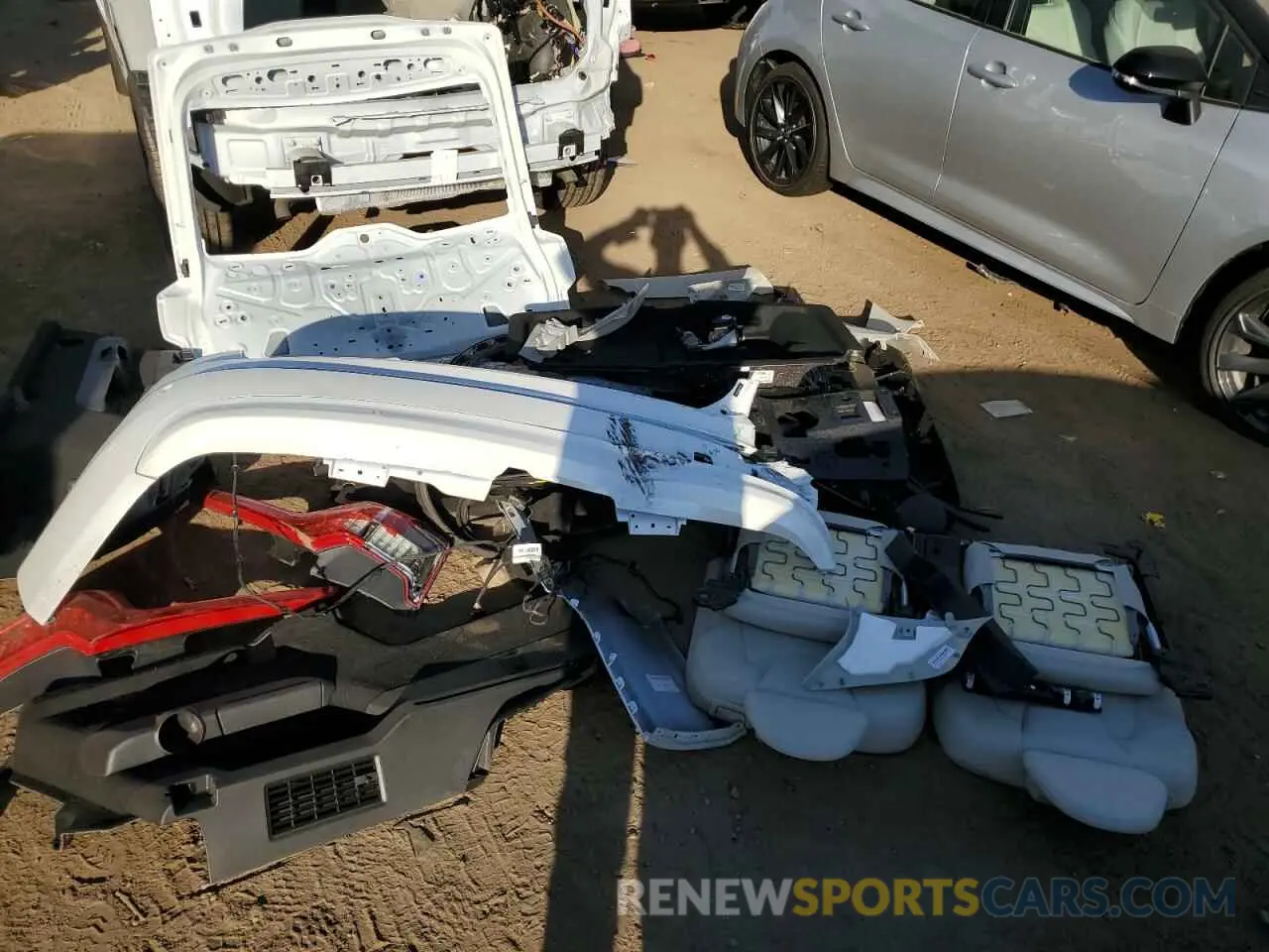 13 Photograph of a damaged car YV4H60LE6R1209420 VOLVO XC90 PLUS 2024