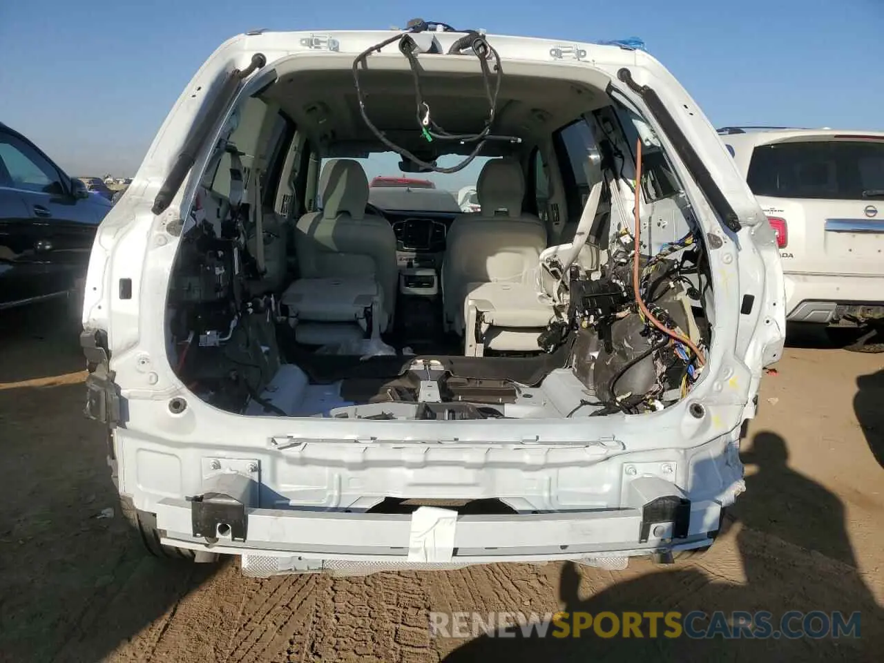 6 Photograph of a damaged car YV4H60LE6R1209420 VOLVO XC90 PLUS 2024