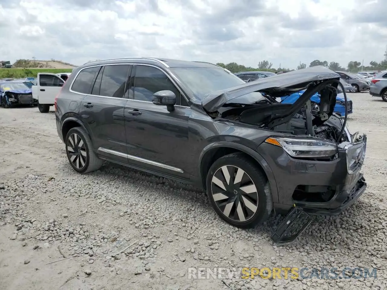 4 Фотография поврежденного автомобиля YV4H60LE9R1154901 VOLVO XC90 PLUS 2024