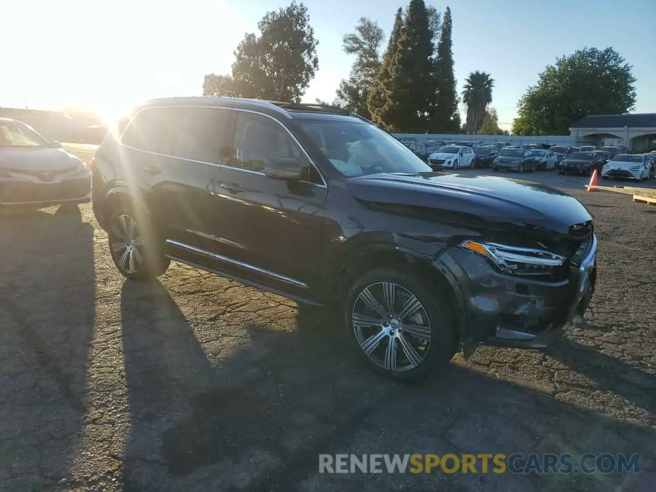 4 Фотография поврежденного автомобиля YV4L12PE1R1235535 VOLVO XC90 PLUS 2024
