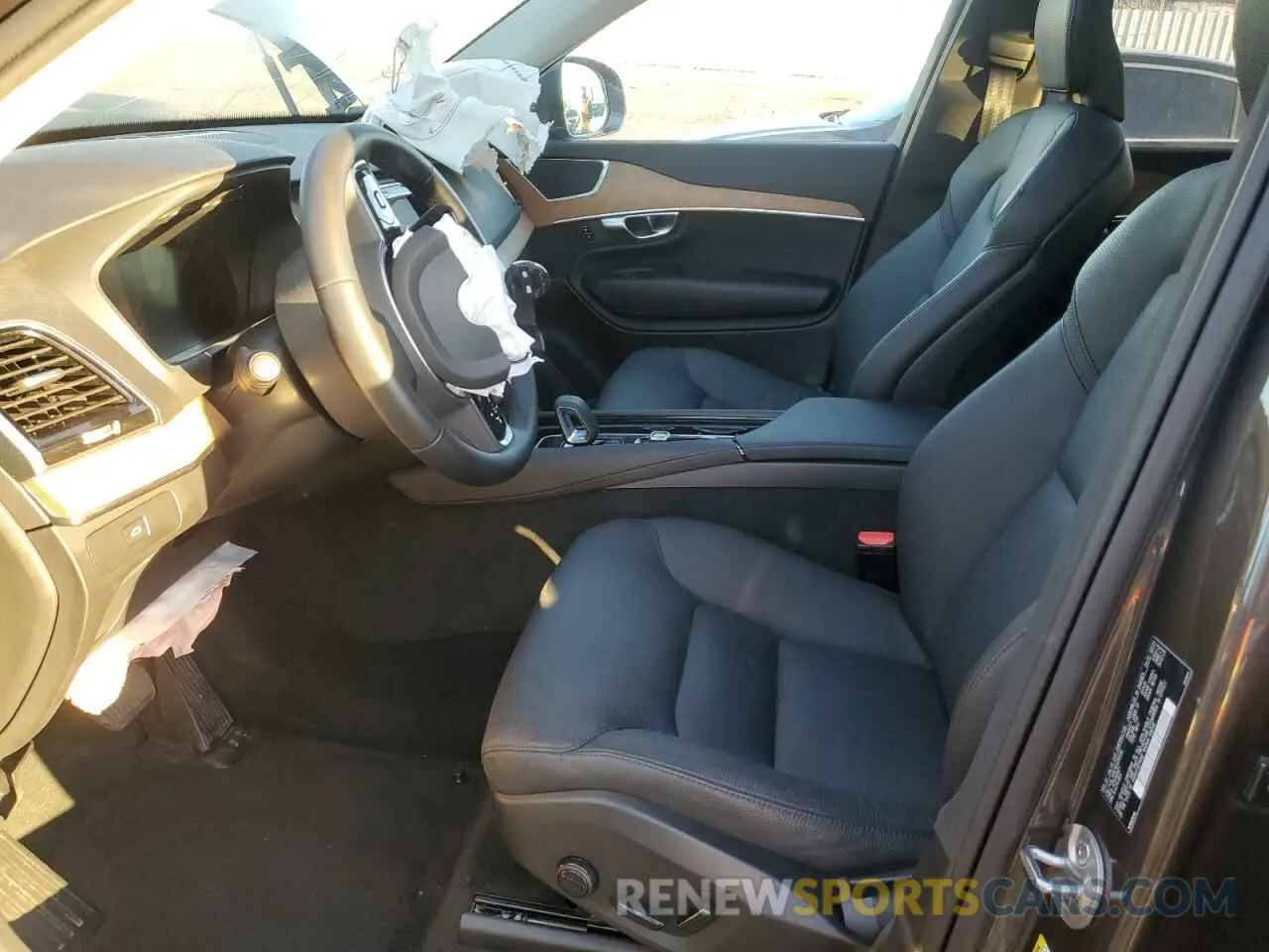 7 Фотография поврежденного автомобиля YV4L12PE1R1235535 VOLVO XC90 PLUS 2024