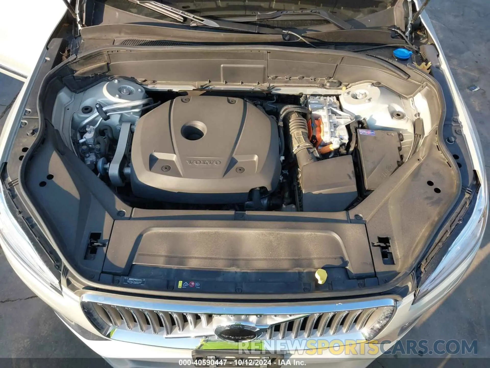 10 Фотография поврежденного автомобиля YV4BR00L6M1695350 VOLVO XC90 RECHARGE PLUG-IN HYBRID 2021