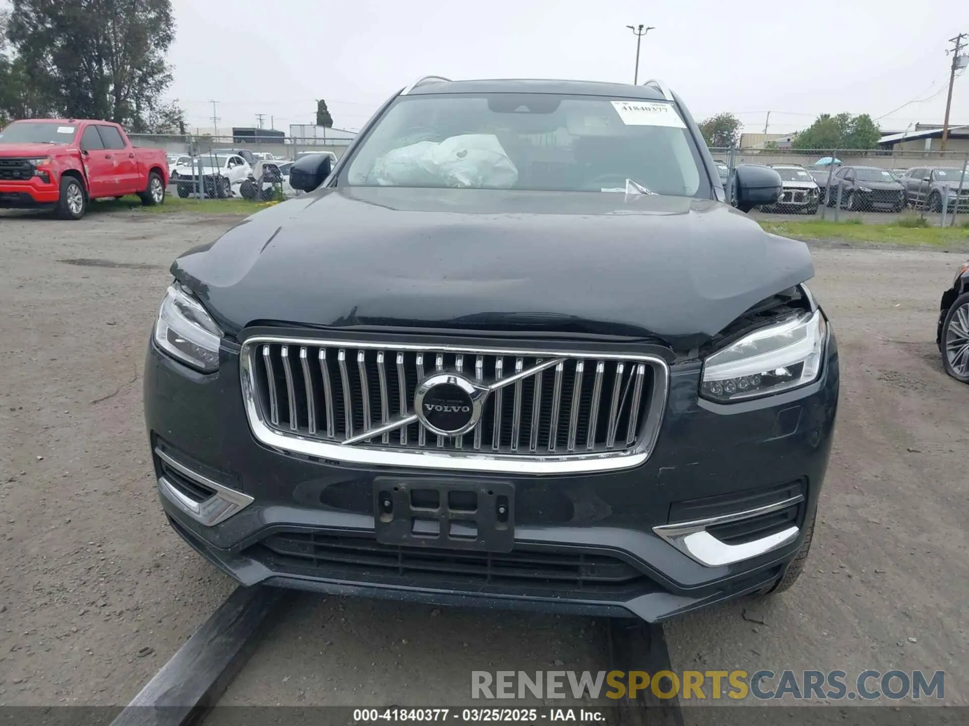 12 Фотография поврежденного автомобиля YV4BR0CK3M1672515 VOLVO XC90 RECHARGE PLUG-IN HYBRID 2021