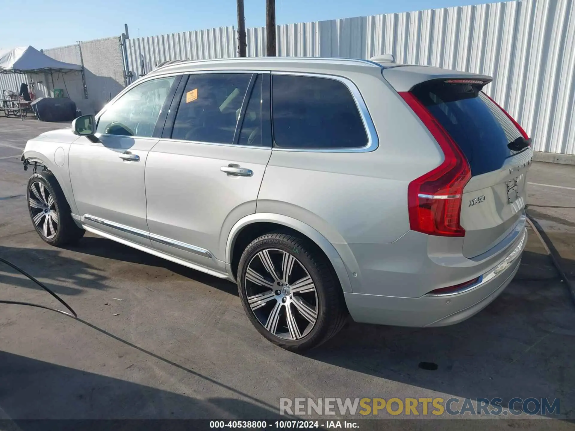 3 Photograph of a damaged car YV4BR0CL7N1814892 VOLVO XC90 RECHARGE PLUG-IN HYBRID 2022