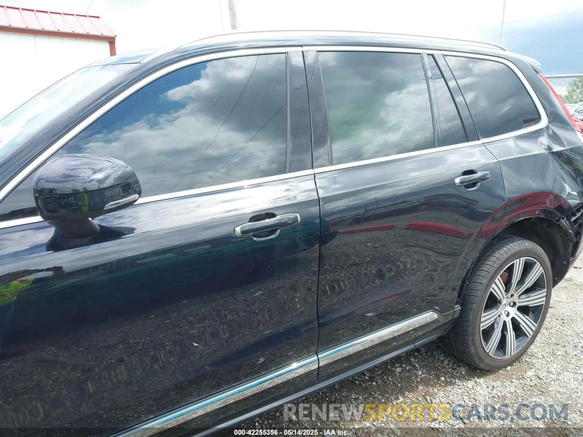 14 Photograph of a damaged car YV4BR0CL8N1792448 VOLVO XC90 RECHARGE PLUG-IN HYBRID 2022