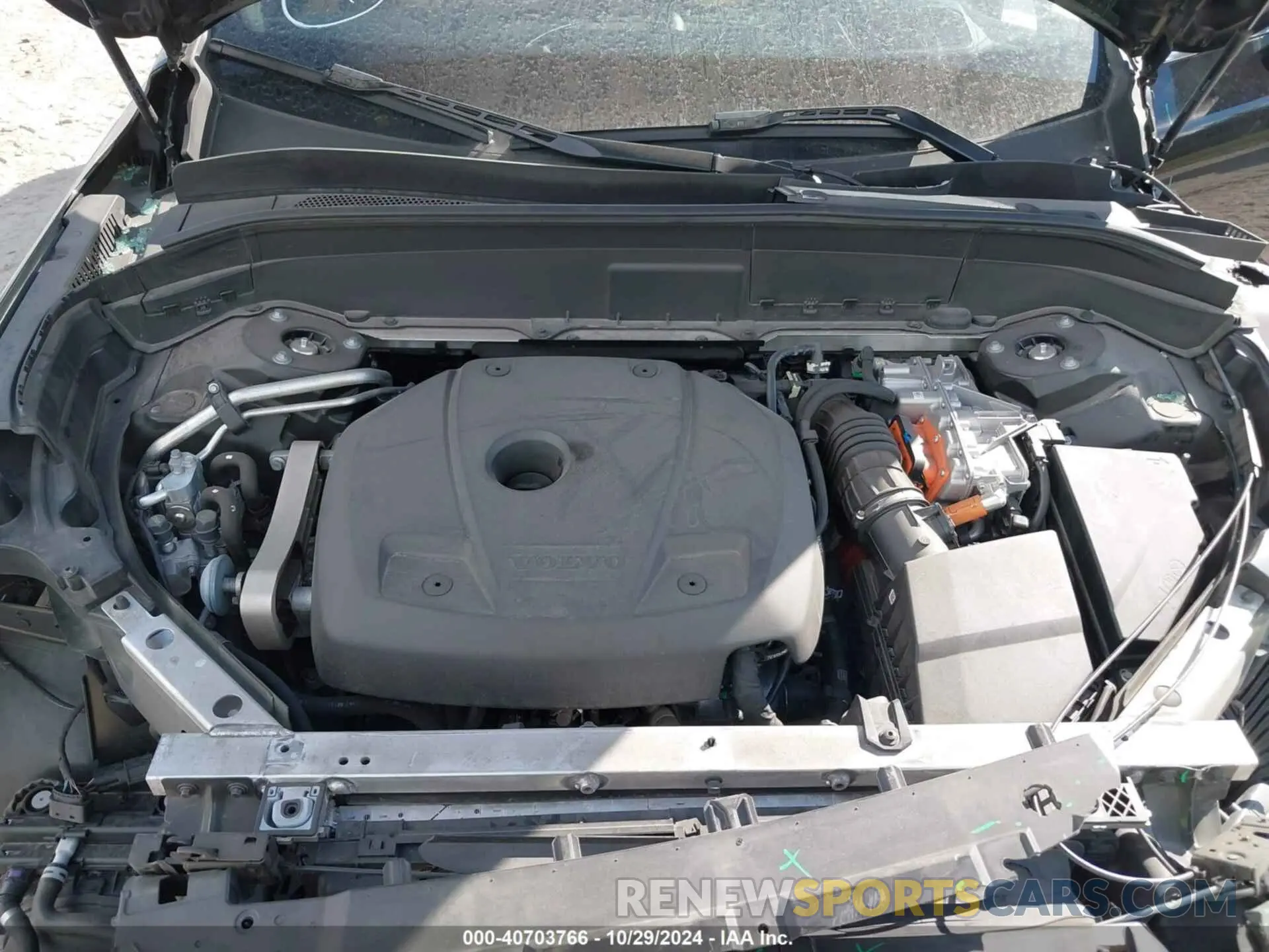 10 Photograph of a damaged car YV4BR0CL9N1813646 VOLVO XC90 RECHARGE PLUG-IN HYBRID 2022