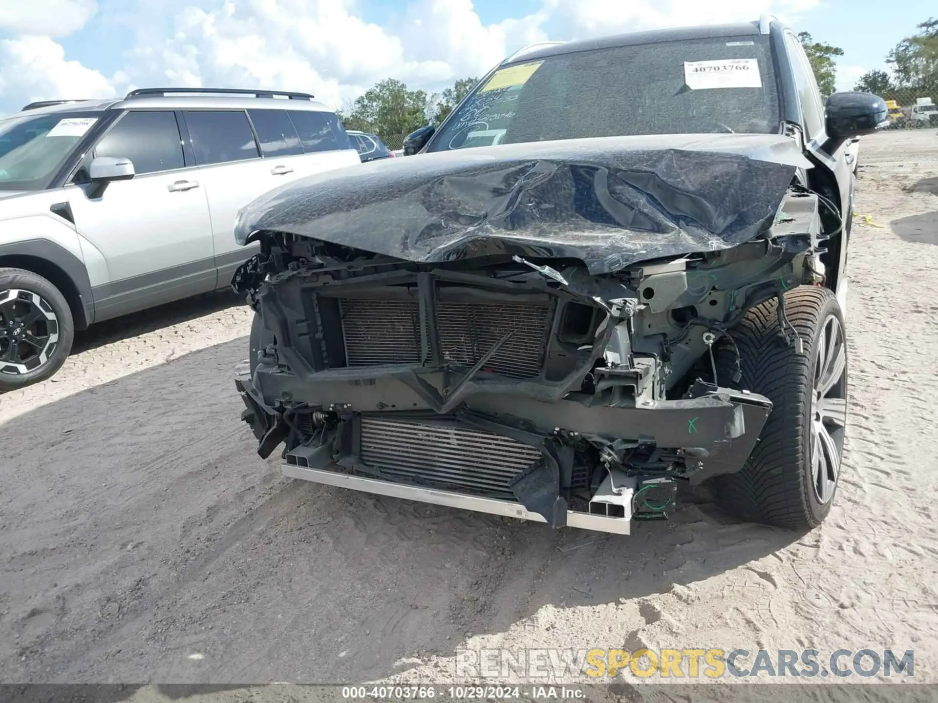 6 Photograph of a damaged car YV4BR0CL9N1813646 VOLVO XC90 RECHARGE PLUG-IN HYBRID 2022