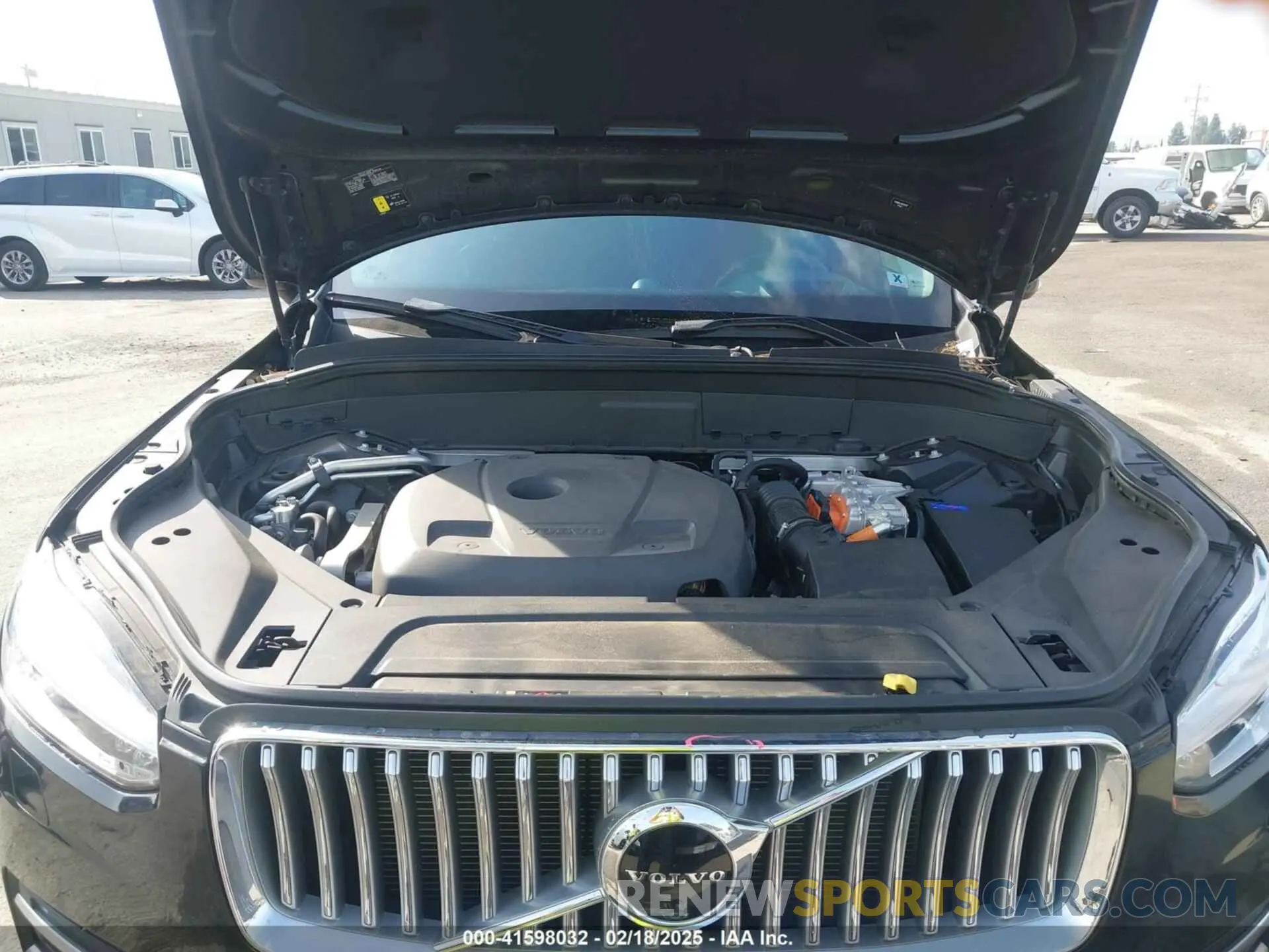 10 Фотография поврежденного автомобиля YV4BR0CLXN1792757 VOLVO XC90 RECHARGE PLUG-IN HYBRID 2022