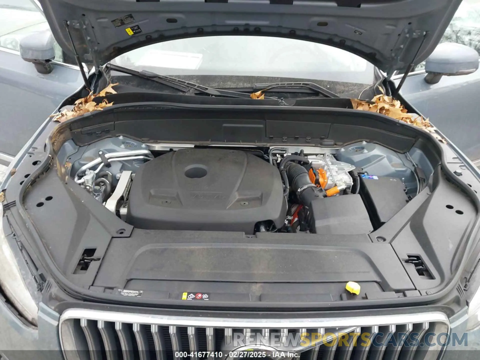 10 Photograph of a damaged car YV4H60CA3P1950747 VOLVO XC90 RECHARGE PLUG-IN HYBRID 2023