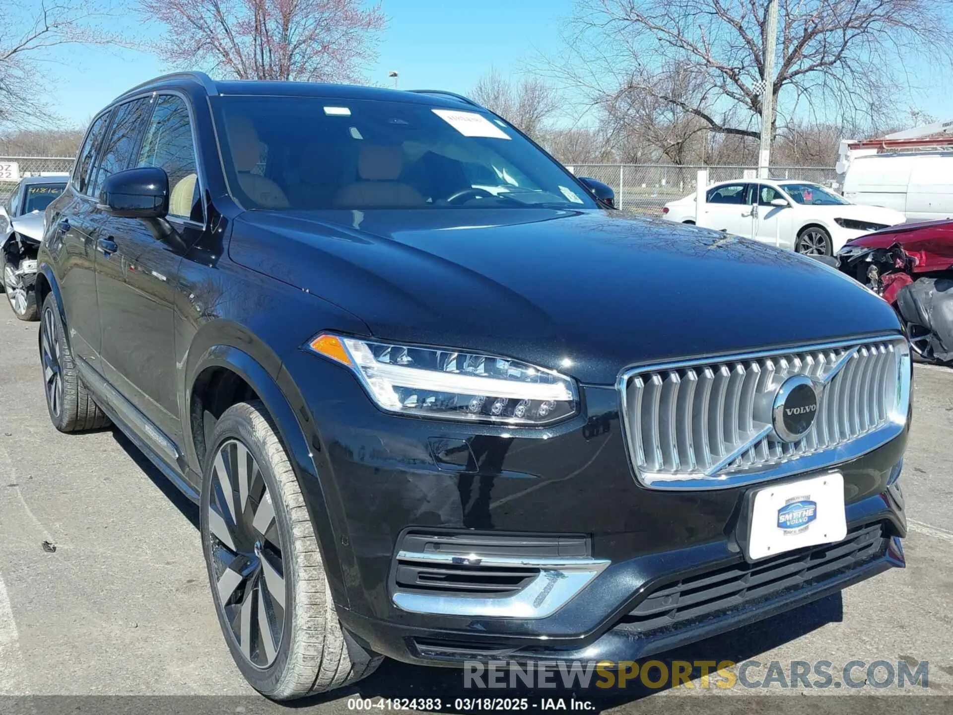 1 Photograph of a damaged car YV4H60CA8P1942854 VOLVO XC90 RECHARGE PLUG-IN HYBRID 2023
