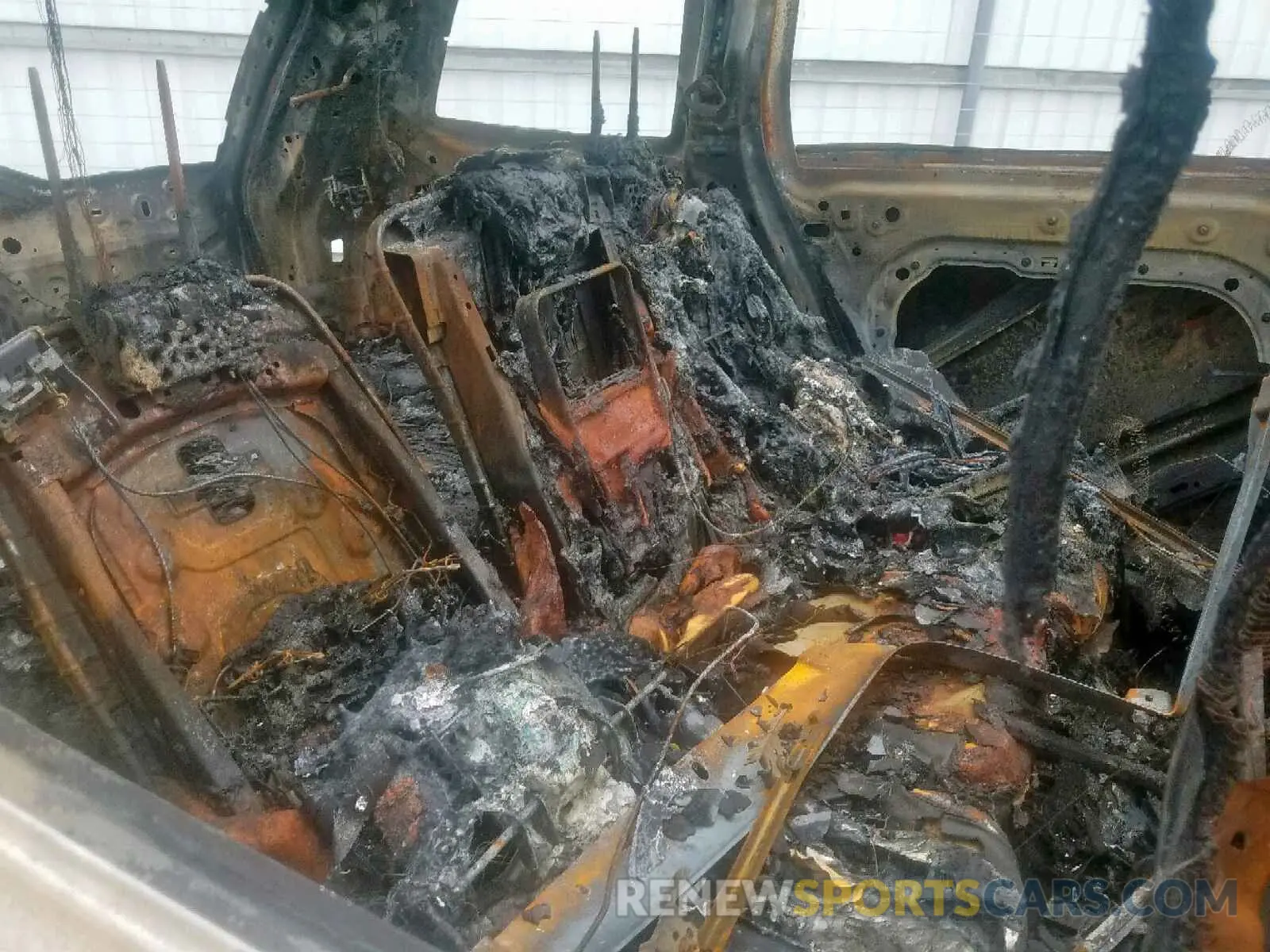 6 Photograph of a damaged car YV4102CK1K1461084 VOLVO XC90 T5 2019