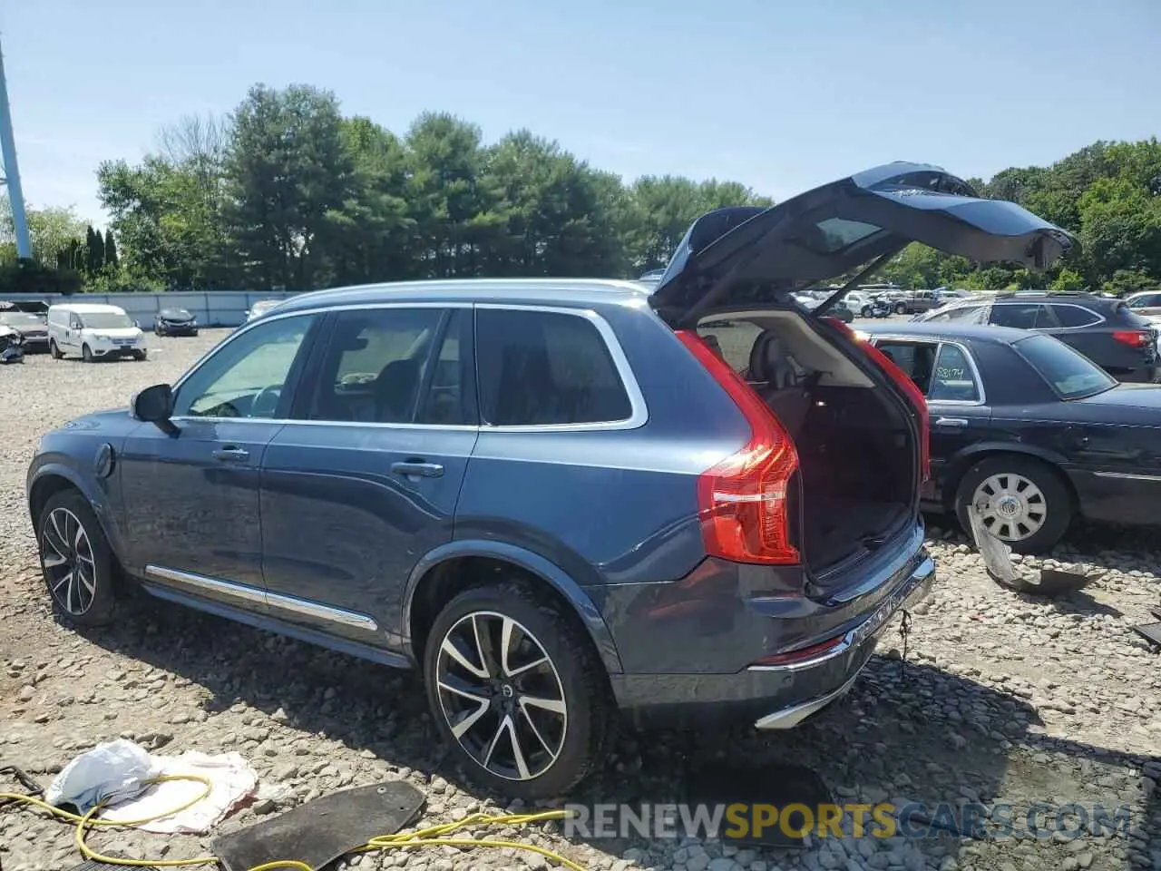 2 Photograph of a damaged car YV4BR00K2M1683963 VOLVO XC90 T8 RE 2021
