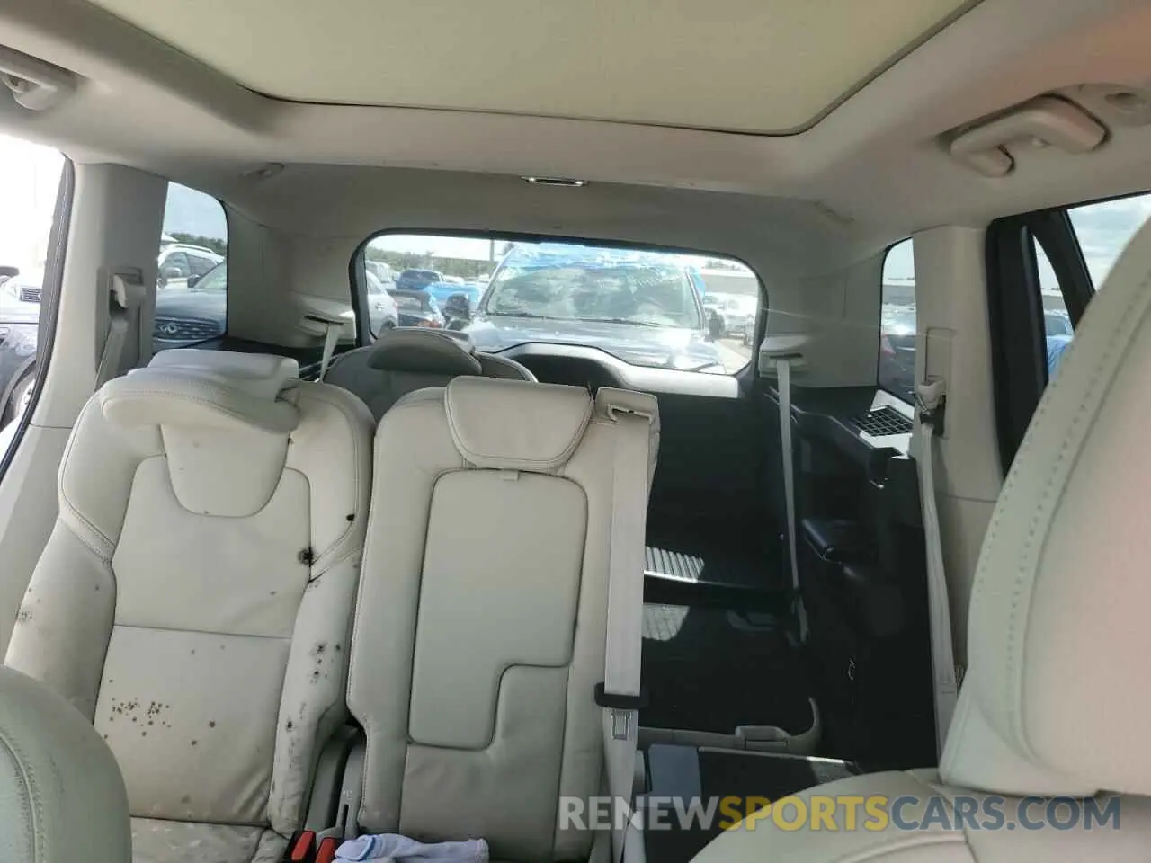 10 Photograph of a damaged car YV4BR0CK0M1693905 VOLVO XC90 T8 RE 2021