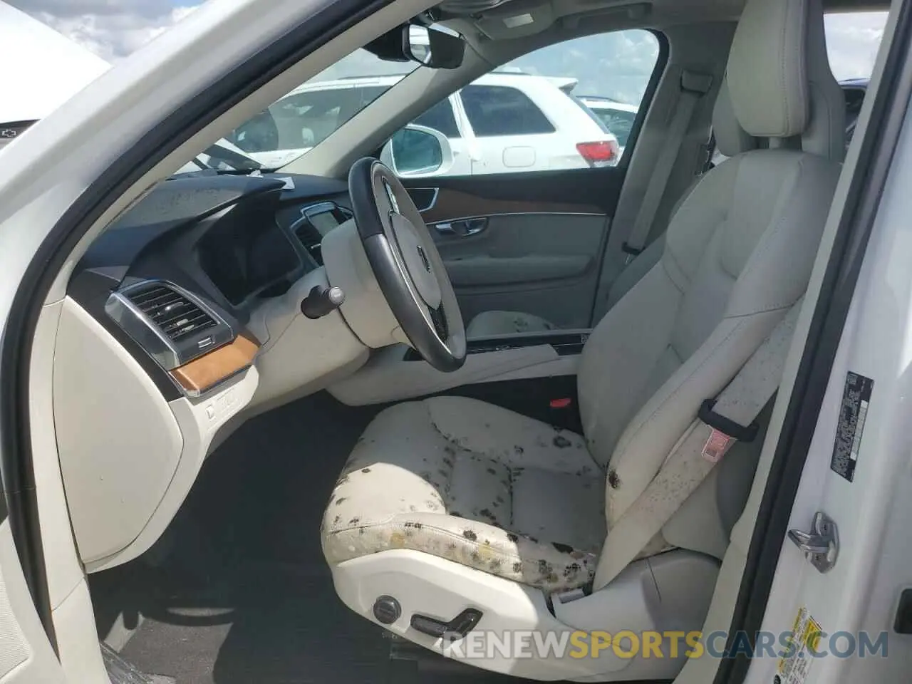 7 Photograph of a damaged car YV4BR0CK0M1693905 VOLVO XC90 T8 RE 2021