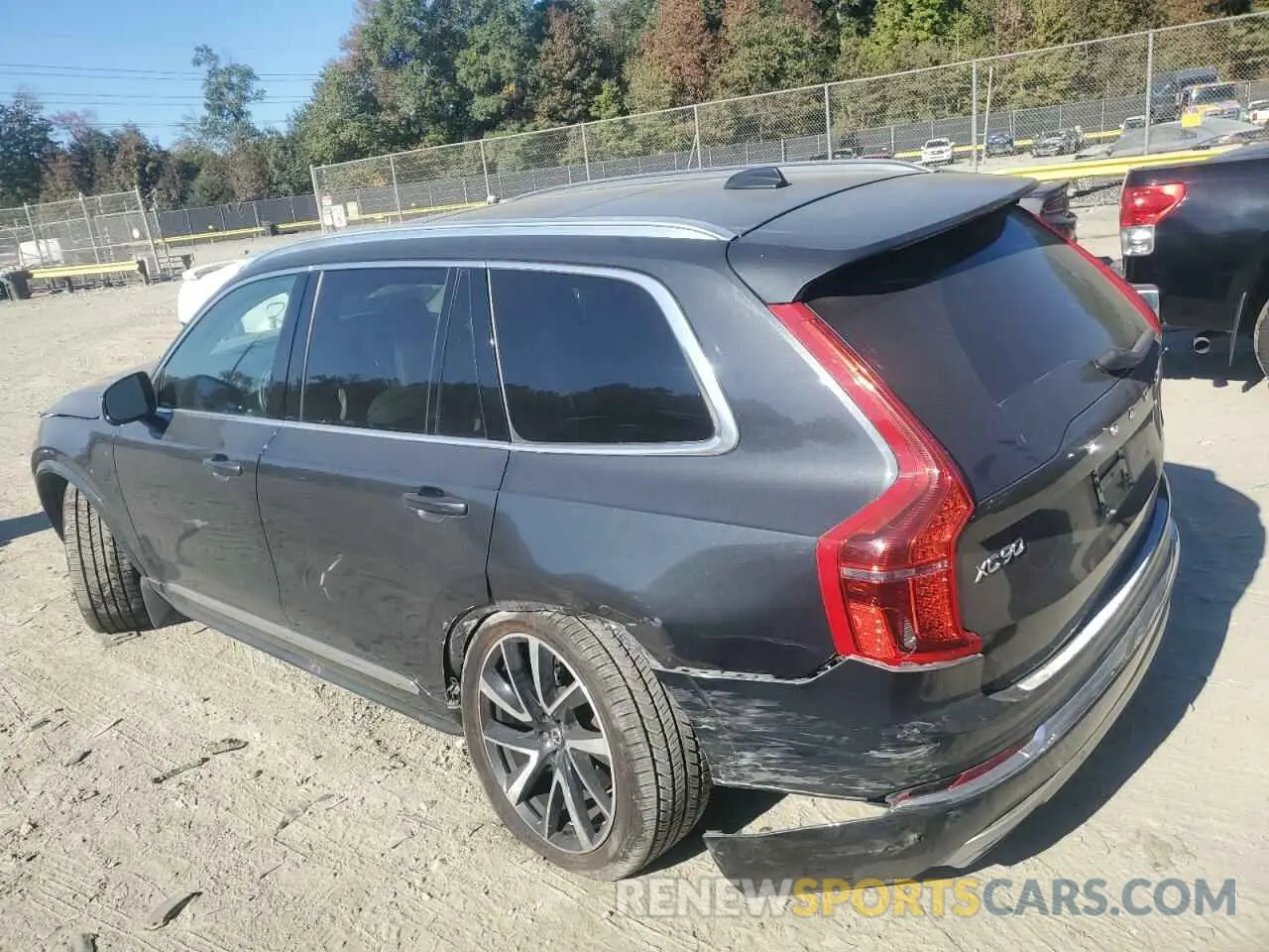 2 Photograph of a damaged car YV4BR0CK4M1747402 VOLVO XC90 T8 RE 2021