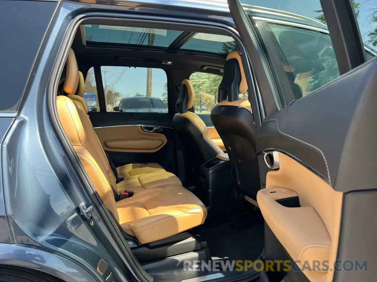 6 Фотография поврежденного автомобиля YV4BR0CL8M1708756 VOLVO XC90 T8 RE 2021