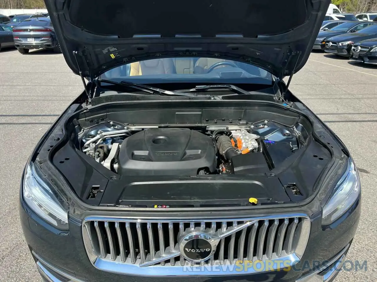 8 Фотография поврежденного автомобиля YV4BR0CL8M1708756 VOLVO XC90 T8 RE 2021