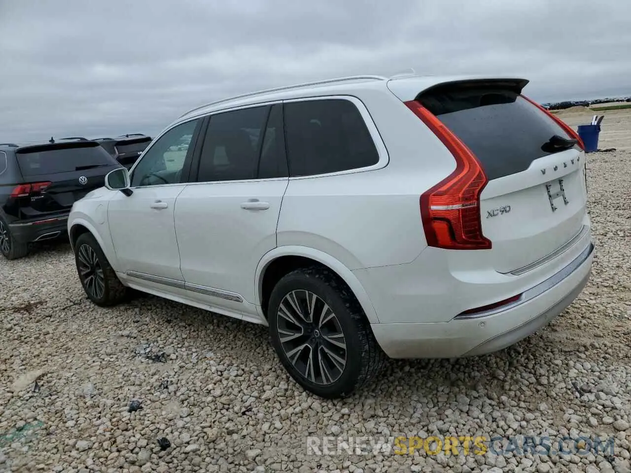 2 Photograph of a damaged car YV4BR0CK6N1782489 VOLVO XC90 T8 RE 2022
