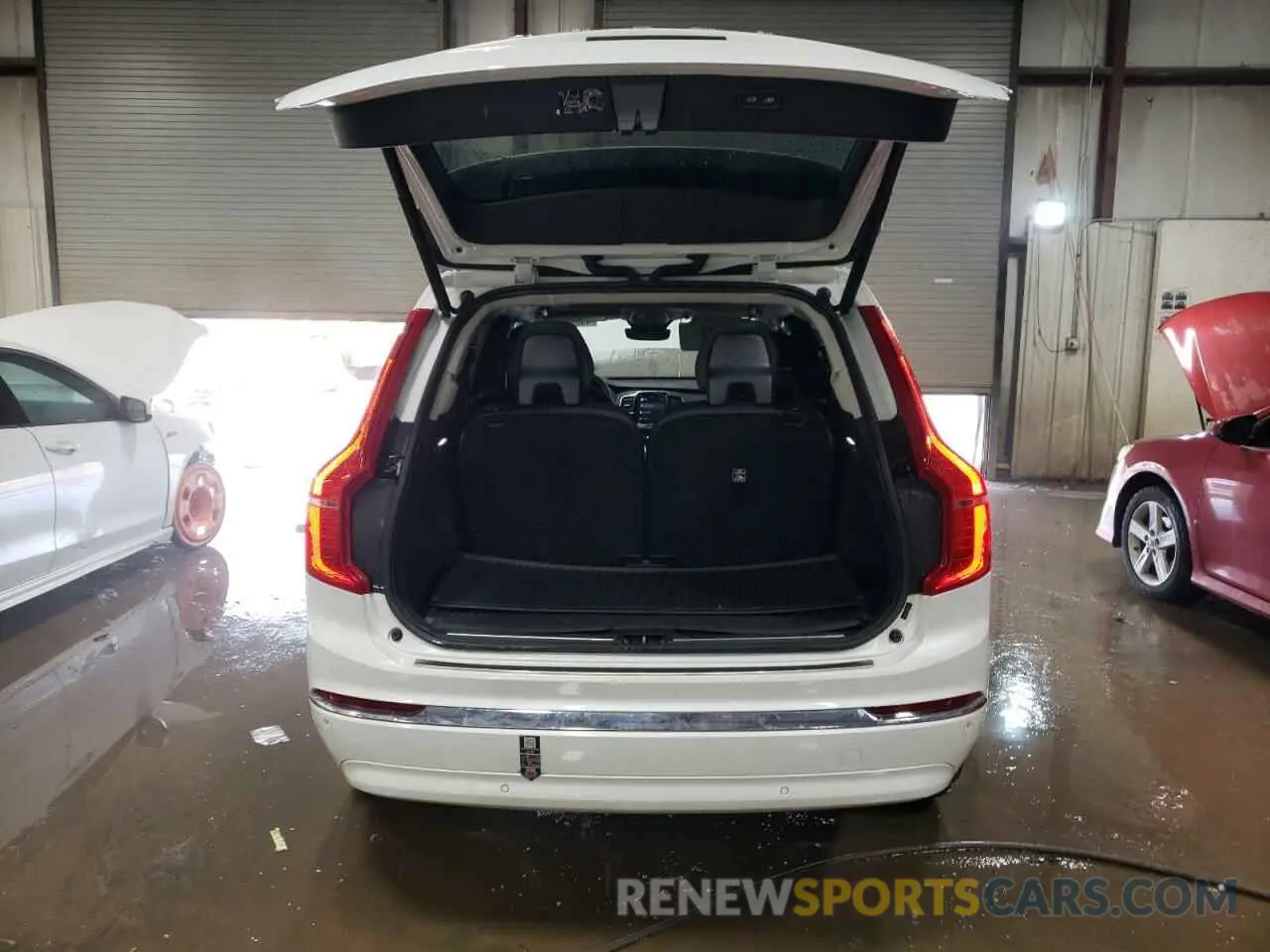 6 Фотография поврежденного автомобиля YV40621A6P1919228 VOLVO XC90 ULTIM 2023
