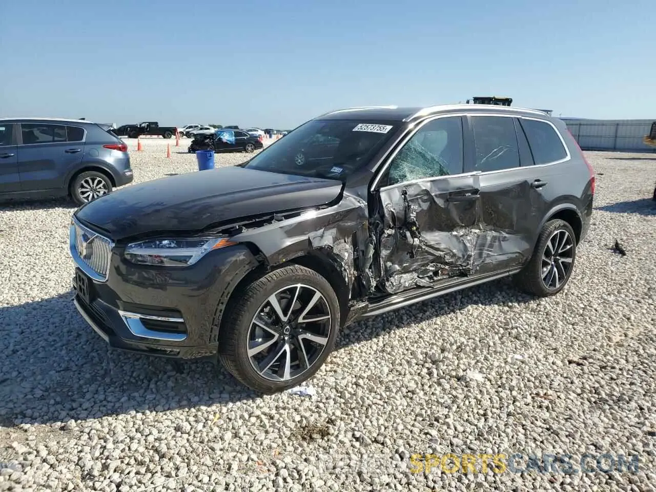 1 Photograph of a damaged car YV4062JFXR1194098 VOLVO XC90 ULTIM 2024